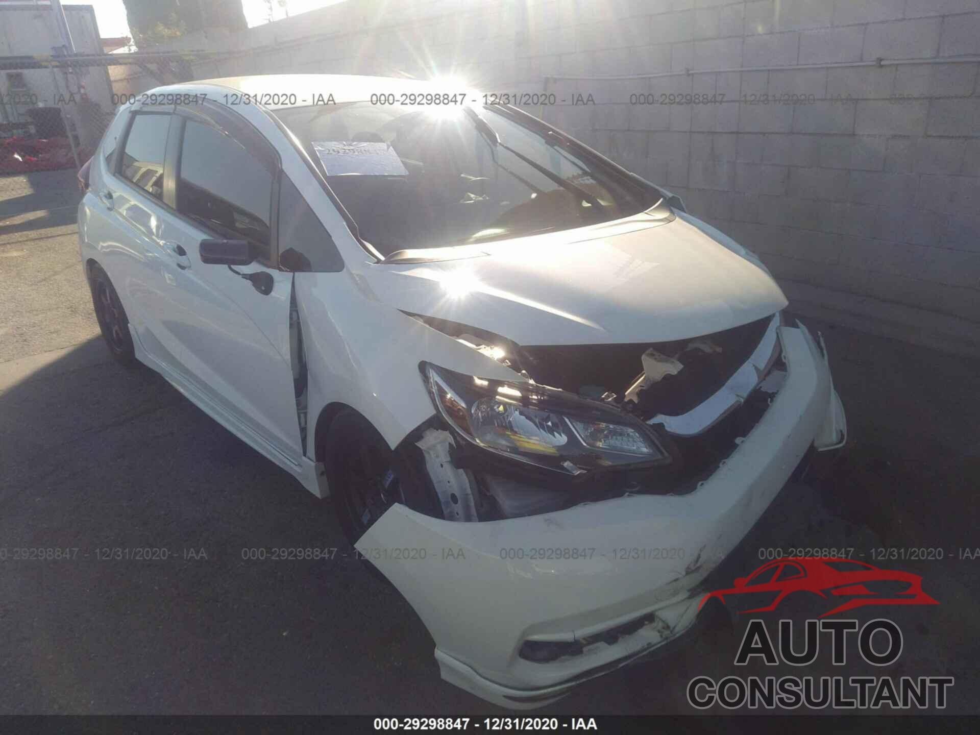 HONDA FIT 2018 - 3HGGK5G69JM720185