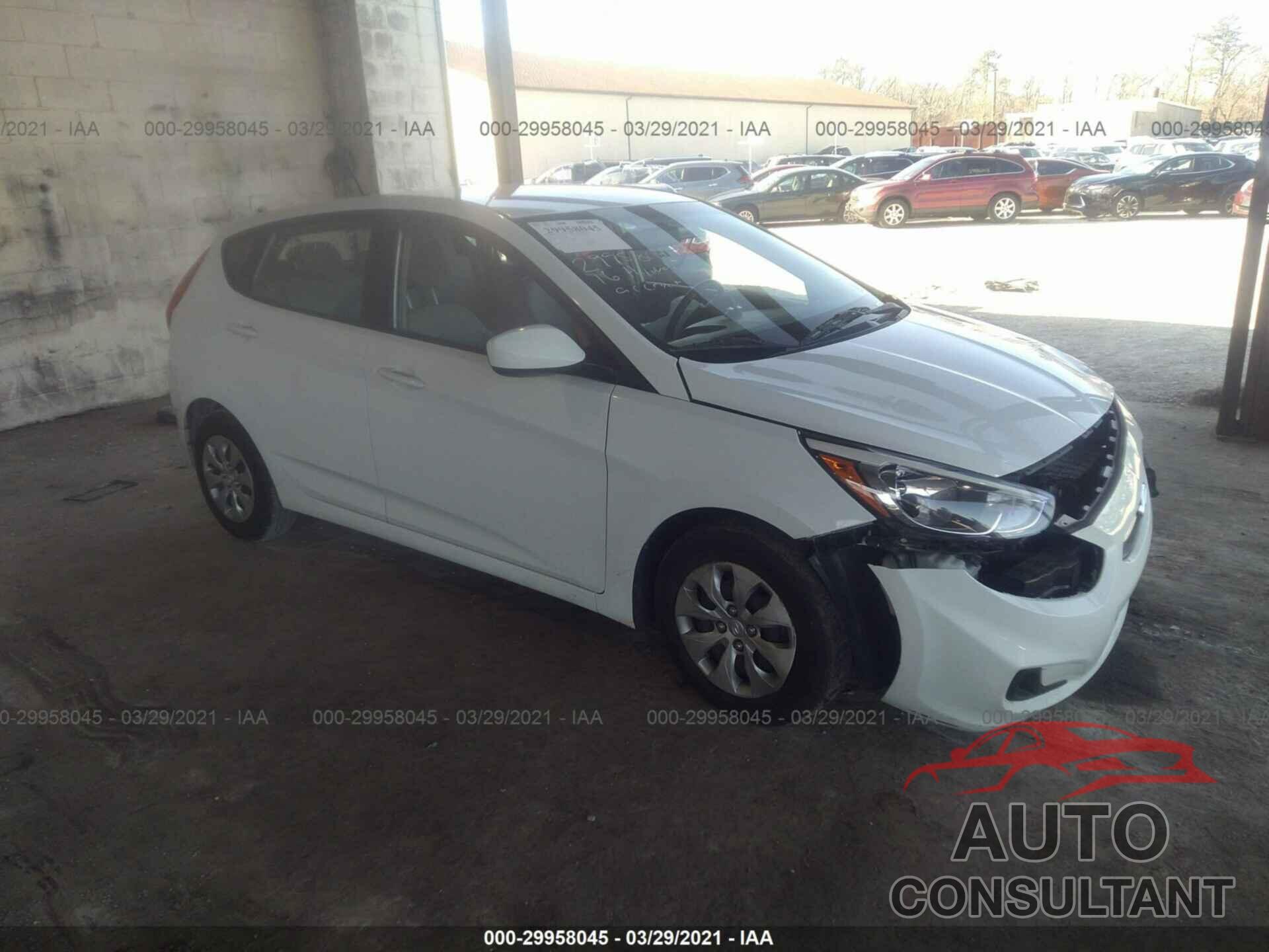 HYUNDAI ACCENT 2016 - KMHCT5AE2GU268011