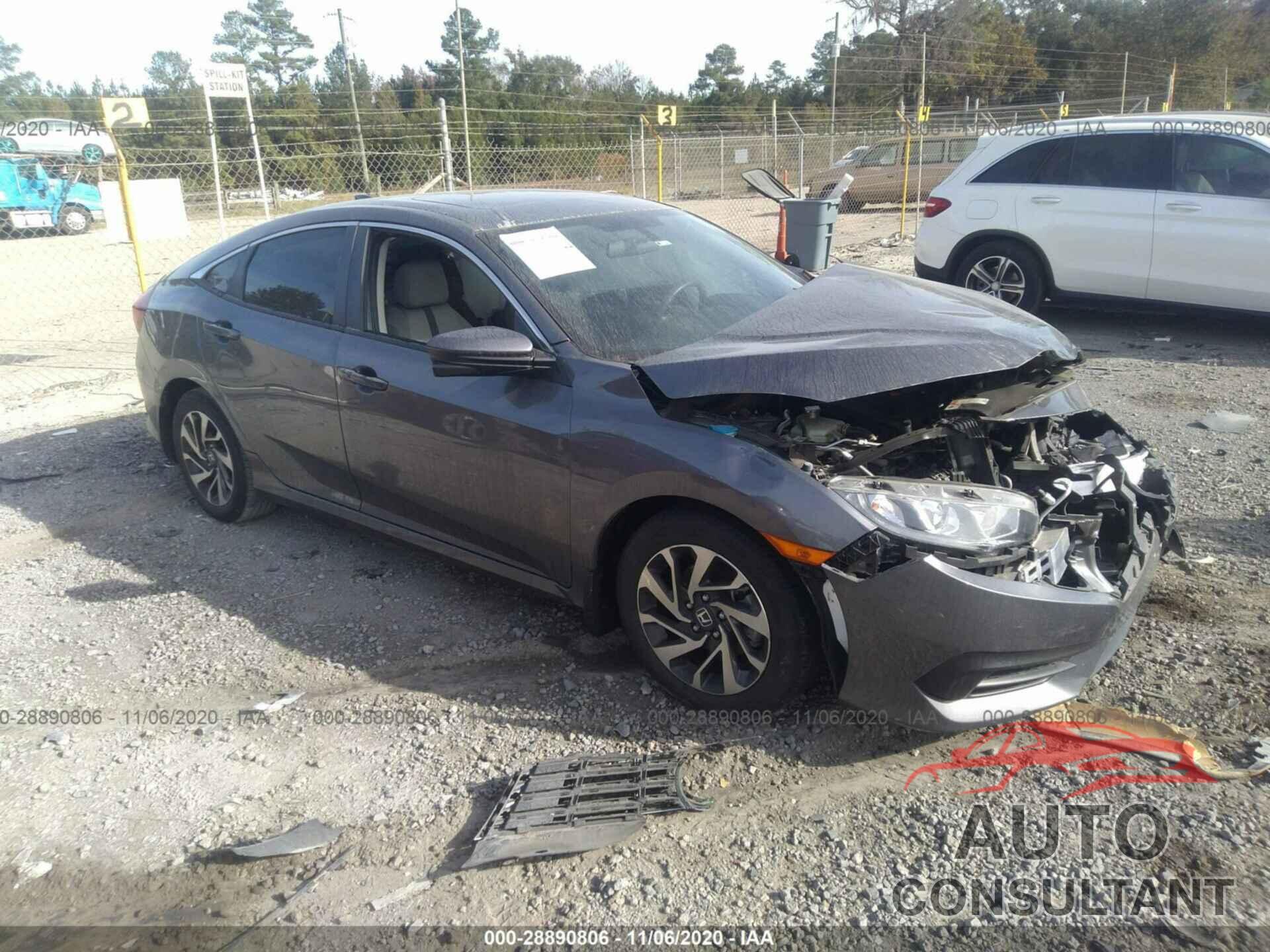 HONDA CIVIC SEDAN 2018 - 19XFC2F72JE015156