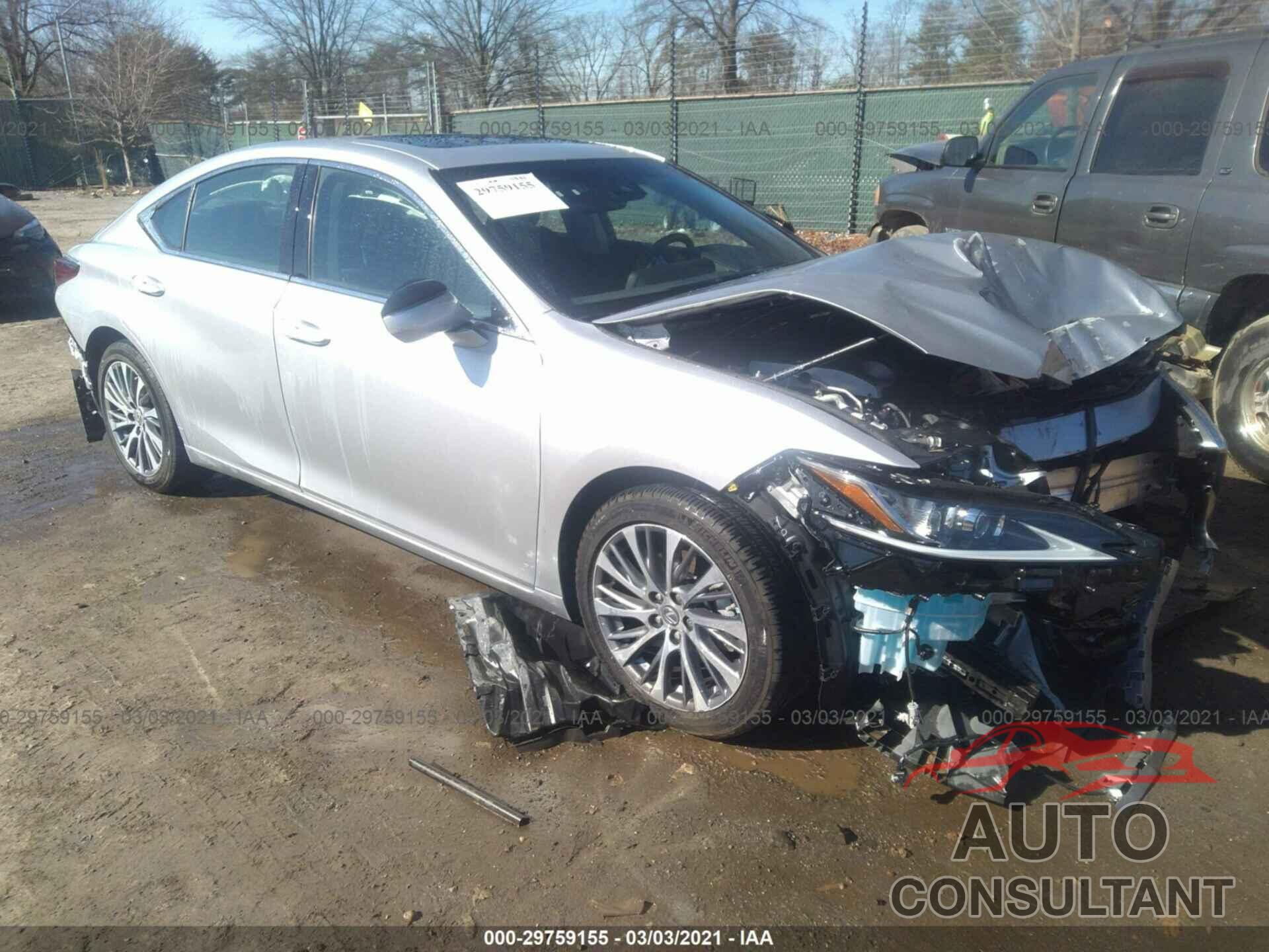 LEXUS ES 2019 - 58ABZ1B19KU020452