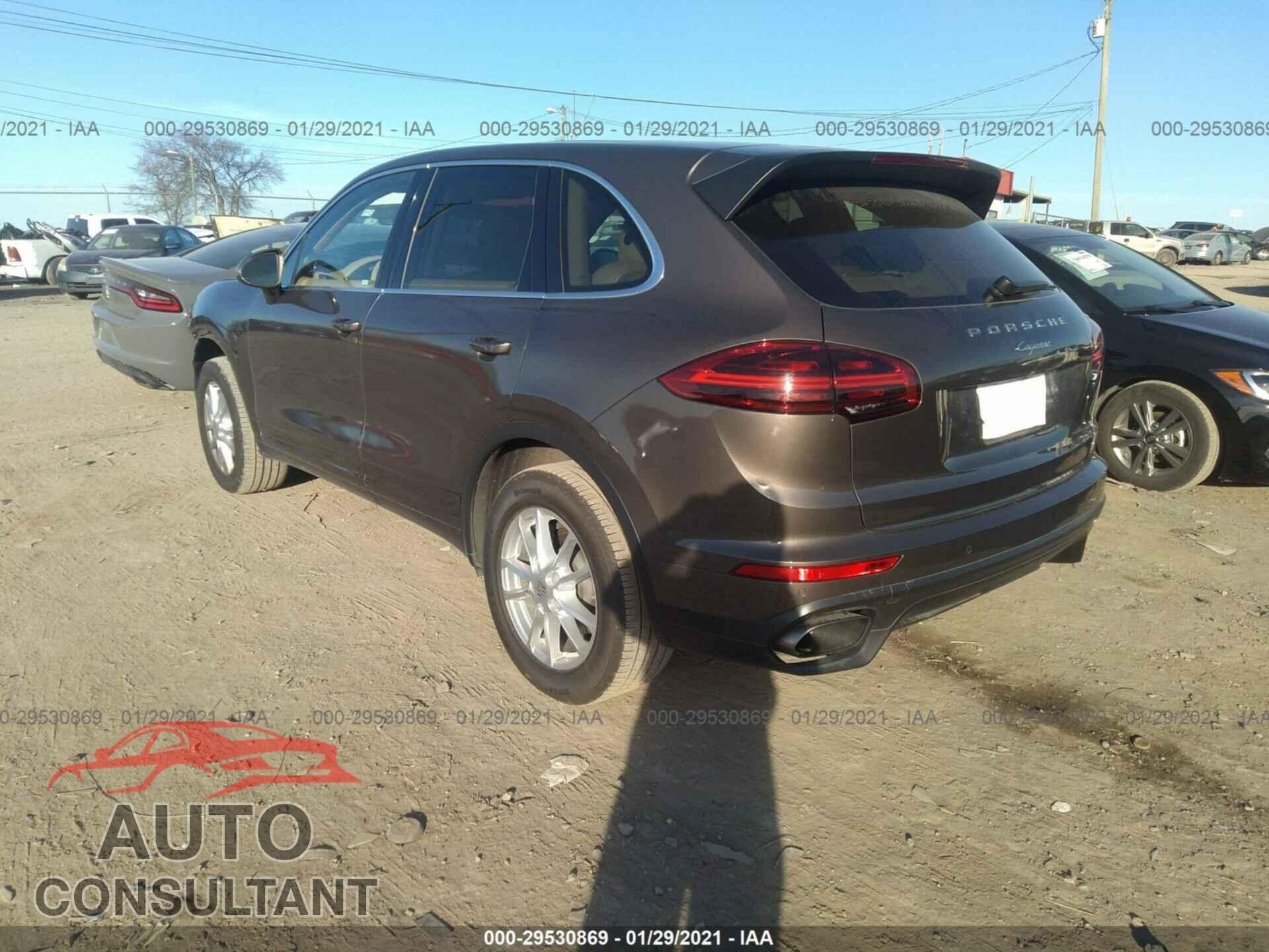 PORSCHE CAYENNE 2016 - WP1AA2A27GLA08021