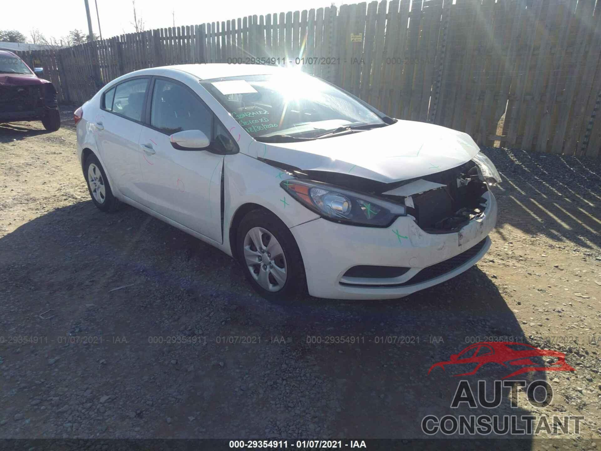 KIA FORTE 2016 - KNAFK4A6XG5496515