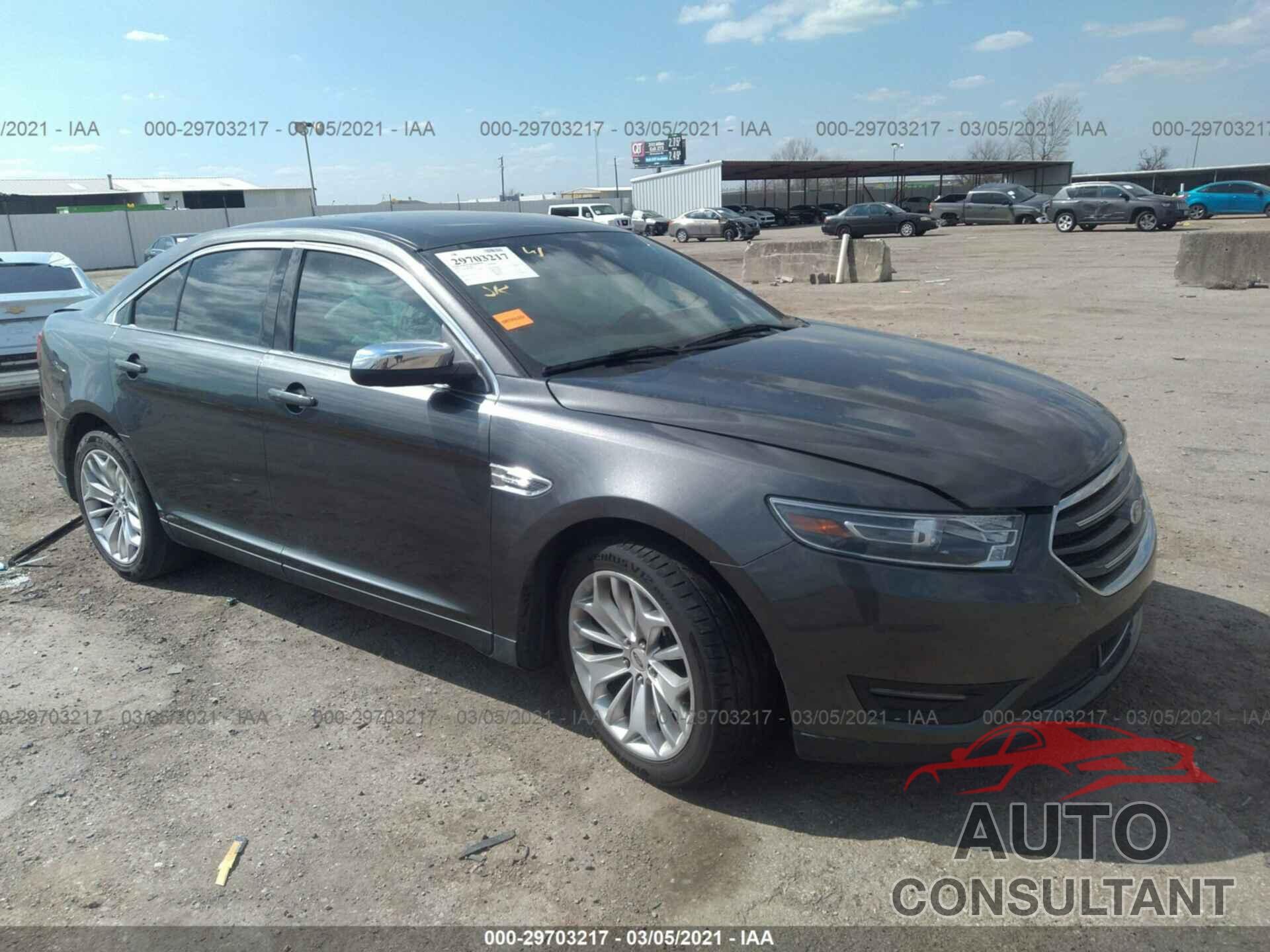 FORD TAURUS 2018 - 1FAHP2F89JG102211