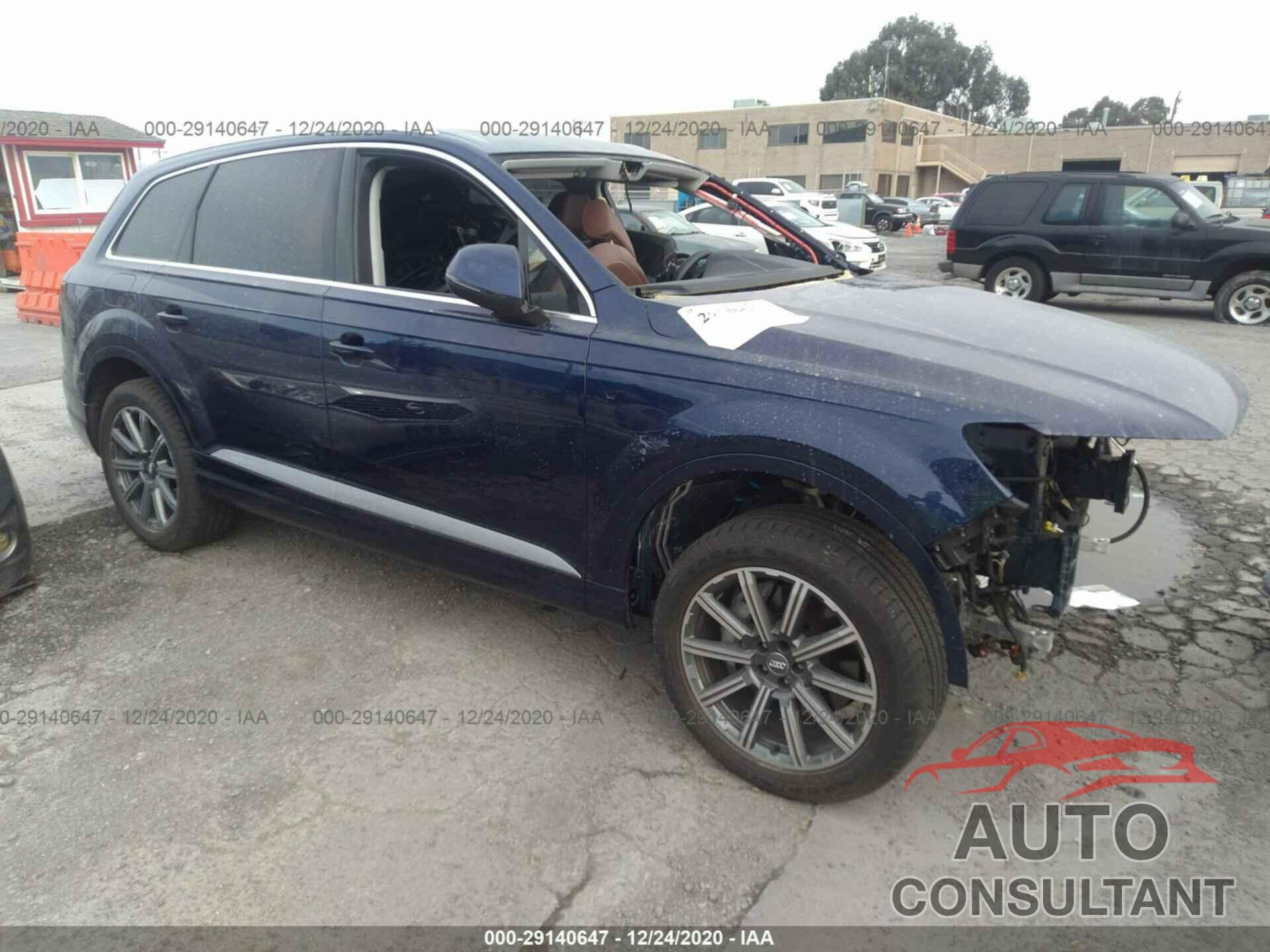 AUDI Q7 2019 - WA1LHAF79KD036680