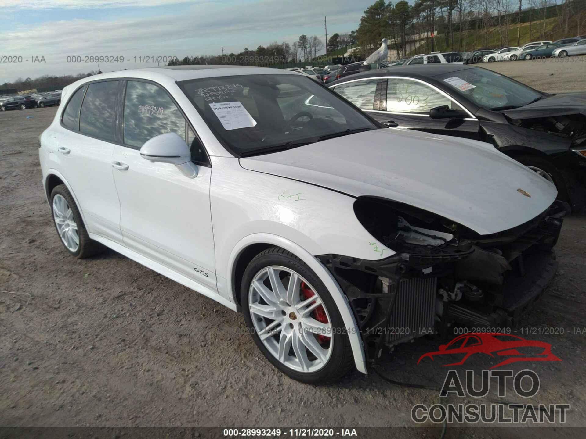 PORSCHE CAYENNE 2017 - WP1AD2A20HLA81367