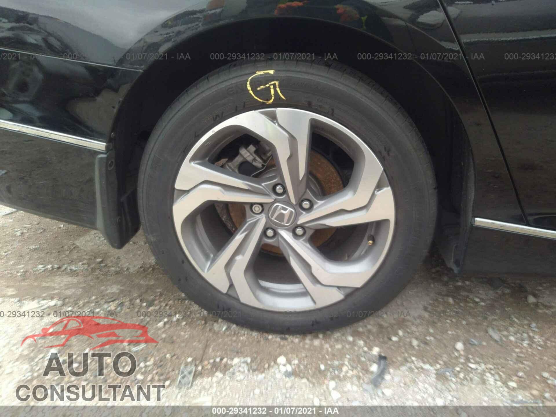 HONDA ACCORD SEDAN 2018 - 1HGCV1F42JA158366