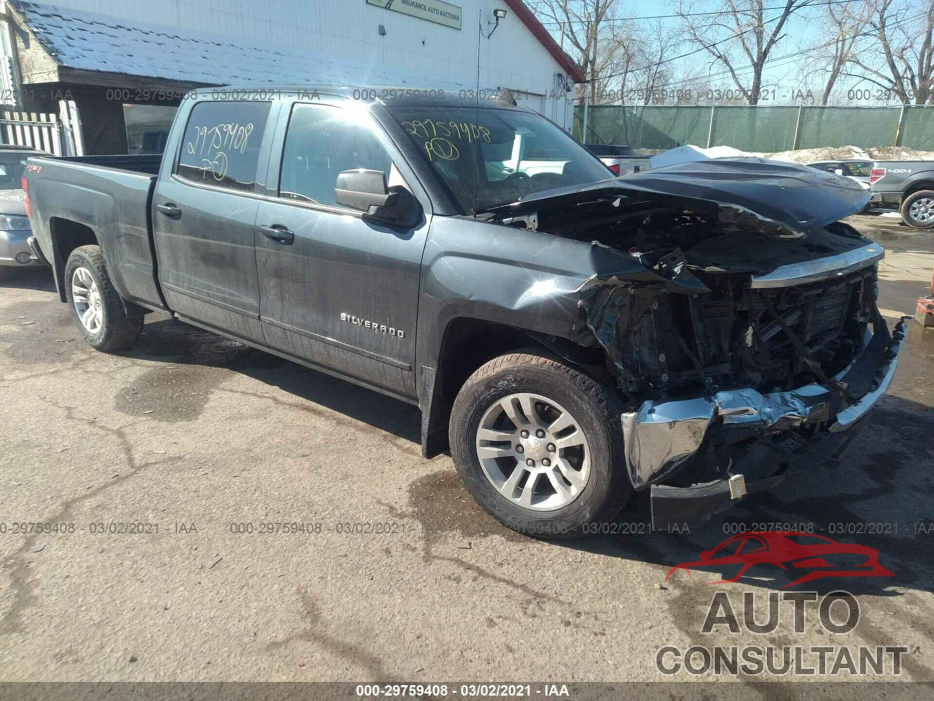 CHEVROLET SILVERADO 1500 2018 - 3GCUKREC2JG420732