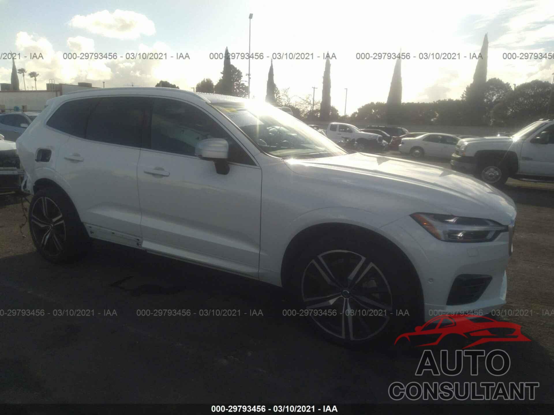 VOLVO XC60 2019 - YV4BR0DM3K1328552