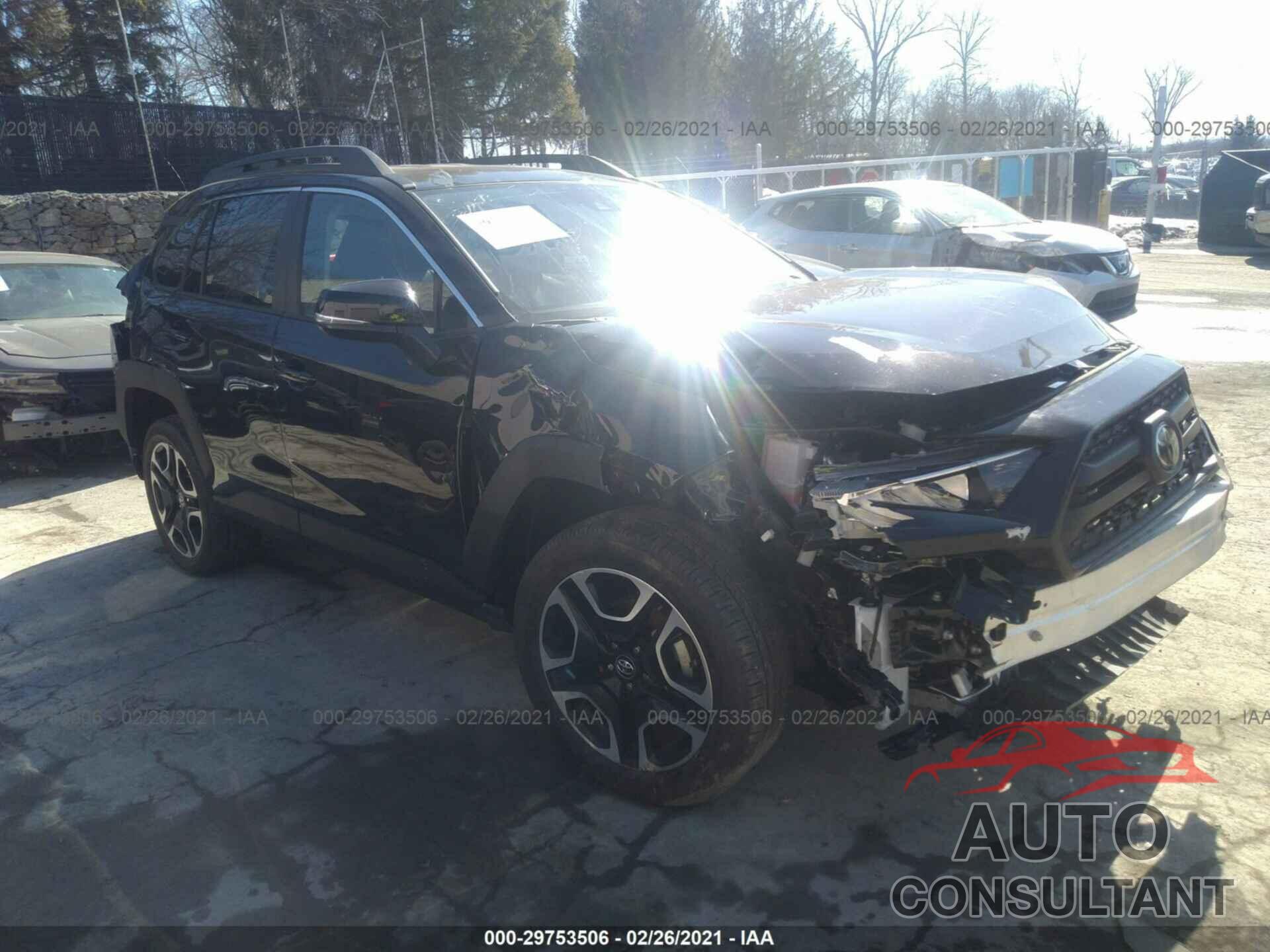 TOYOTA RAV4 2021 - 2T3J1RFVXMW154466