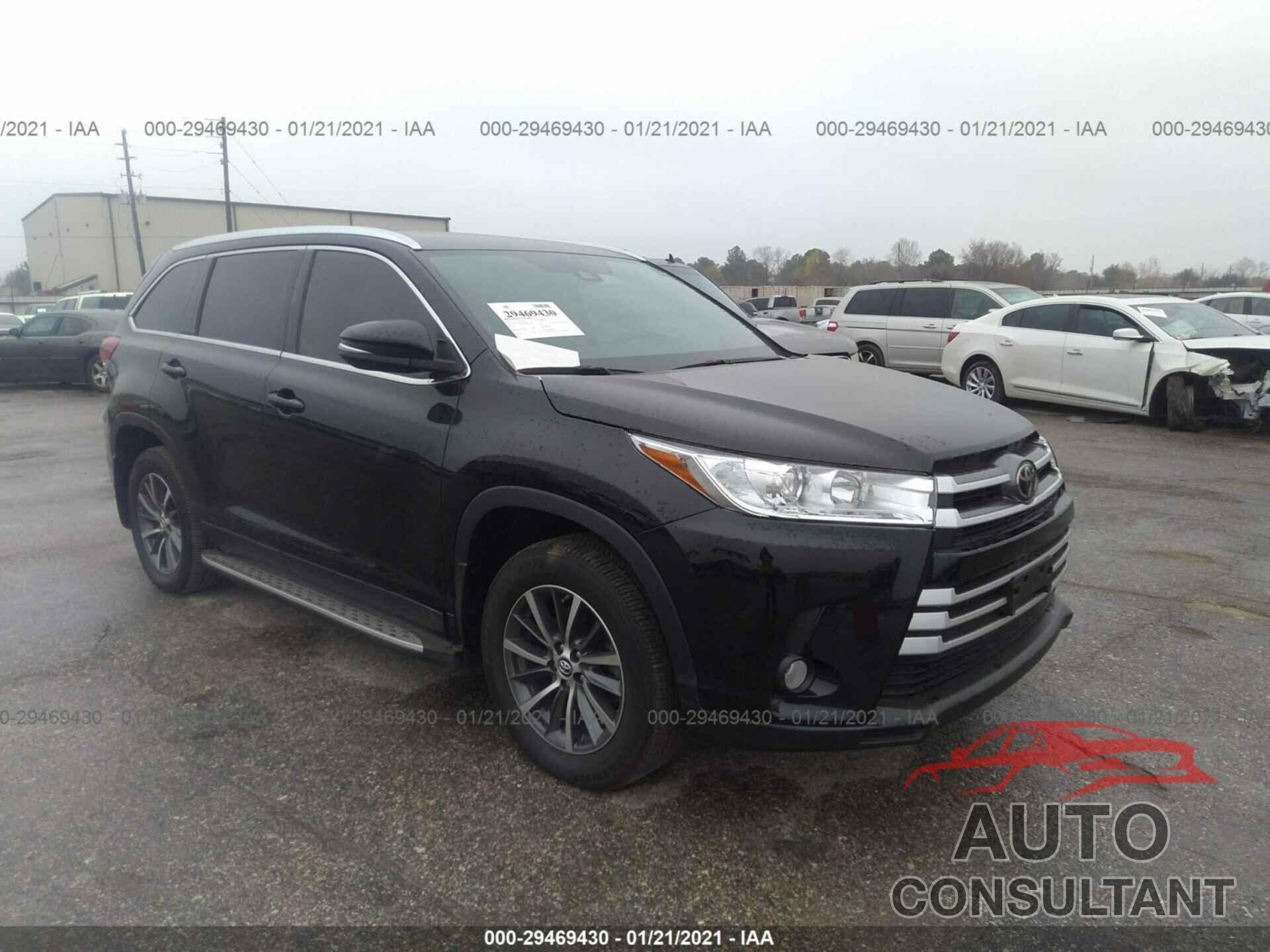 TOYOTA HIGHLANDER 2019 - 5TDKZRFH3KS365160
