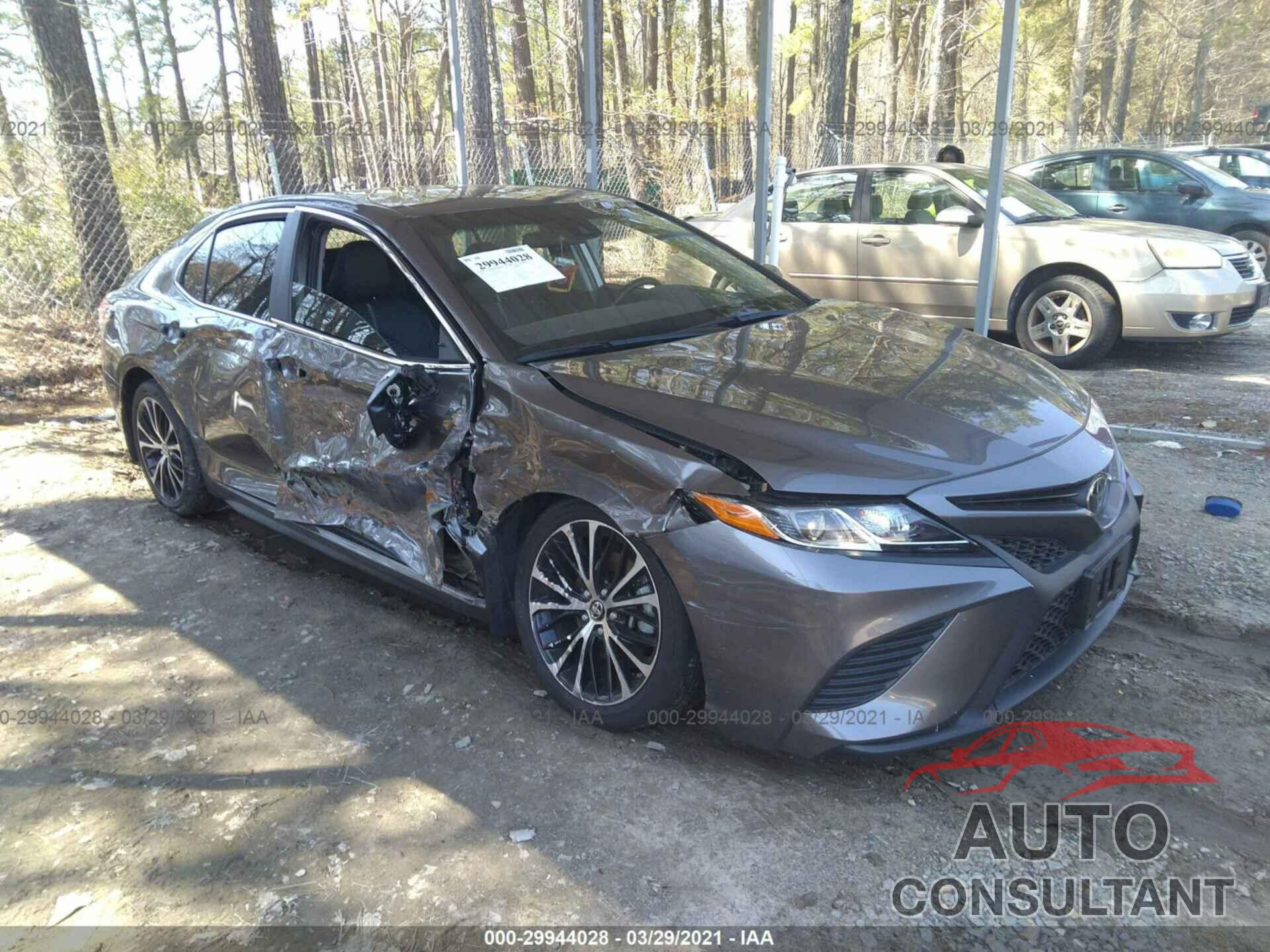 TOYOTA CAMRY 2019 - 4T1B11HK0KU847027