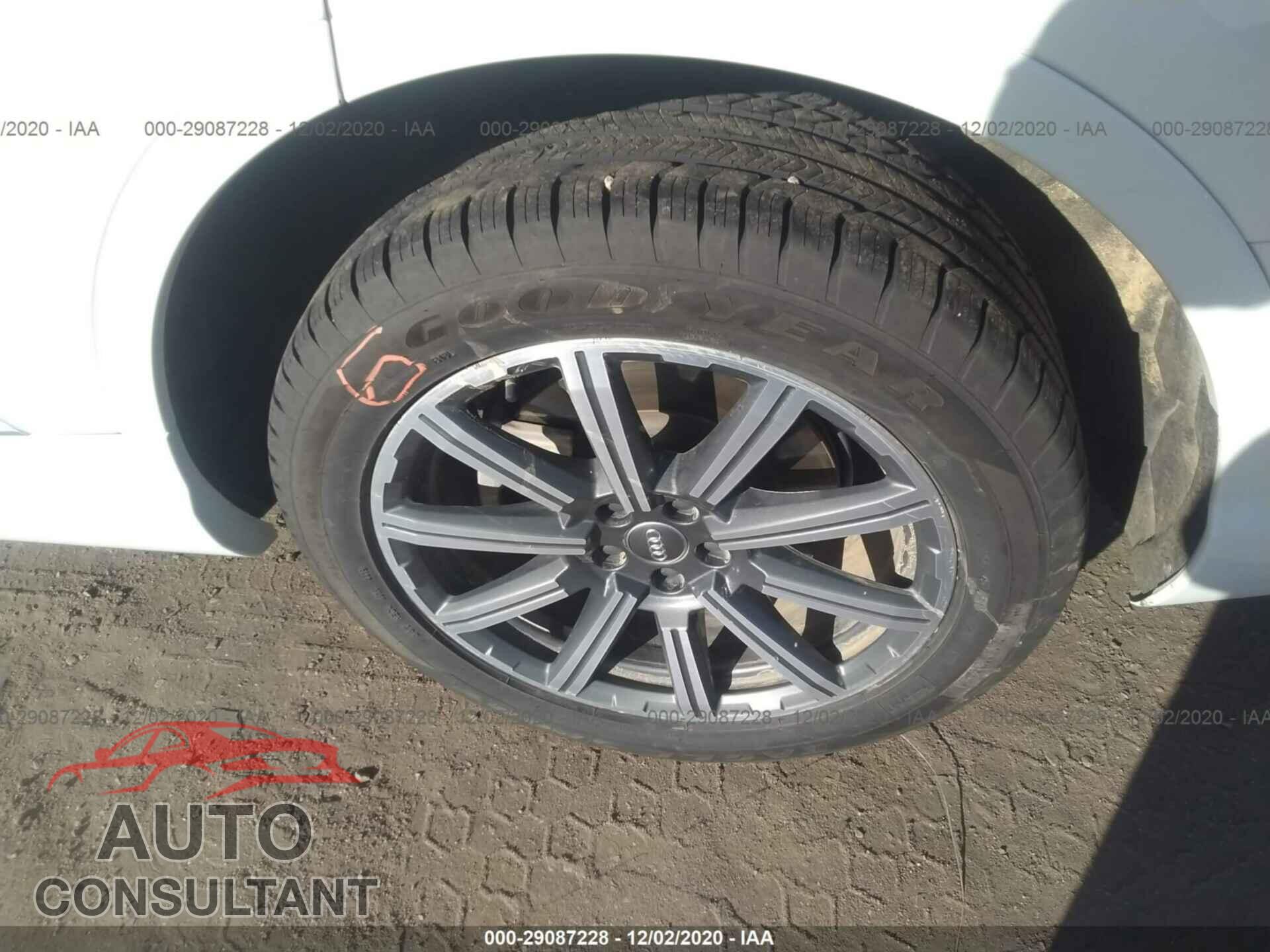 AUDI Q7 2017 - WA1AAAF78HD027652