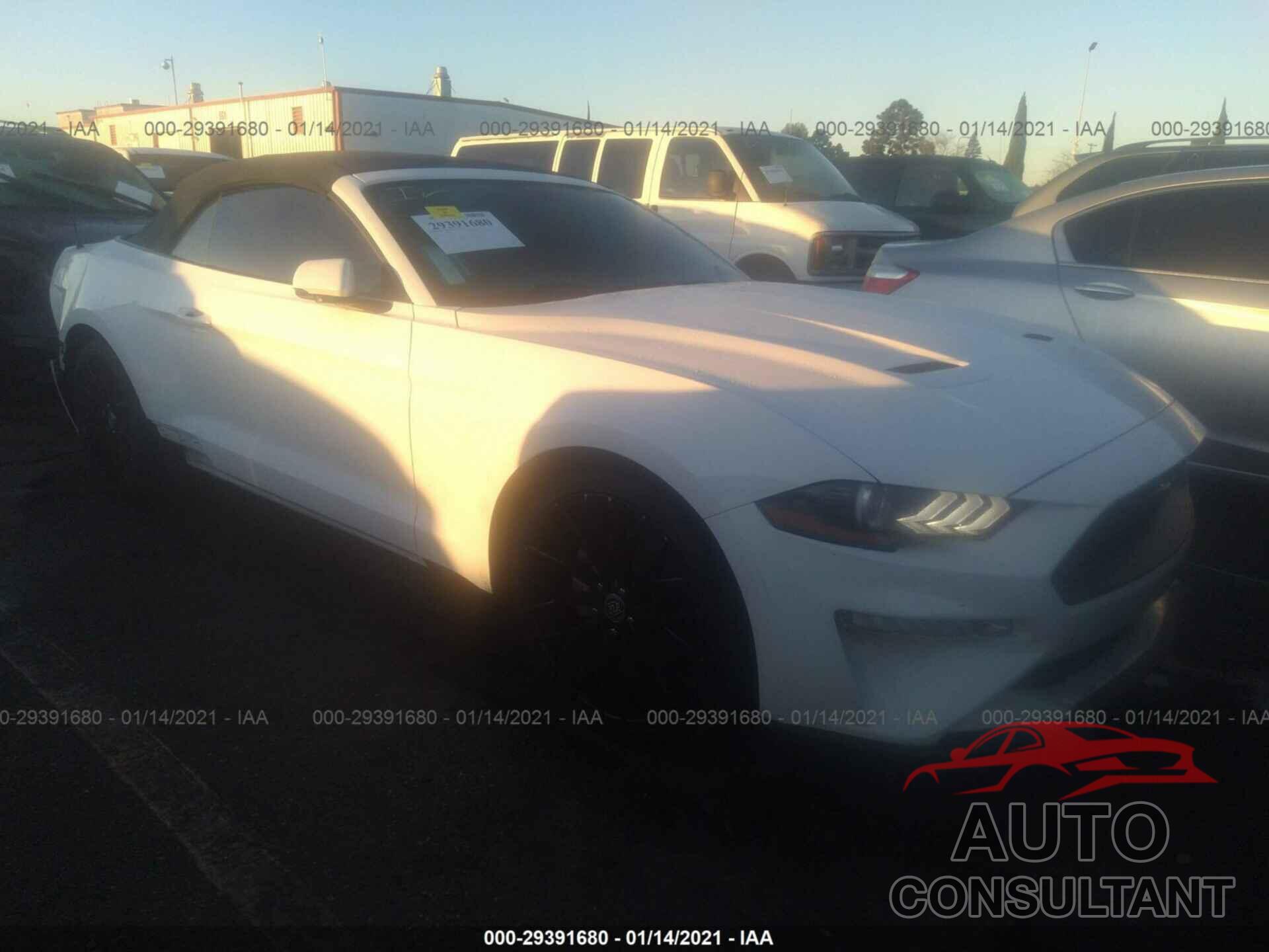FORD MUSTANG 2019 - 1FATP8UH8K5179455