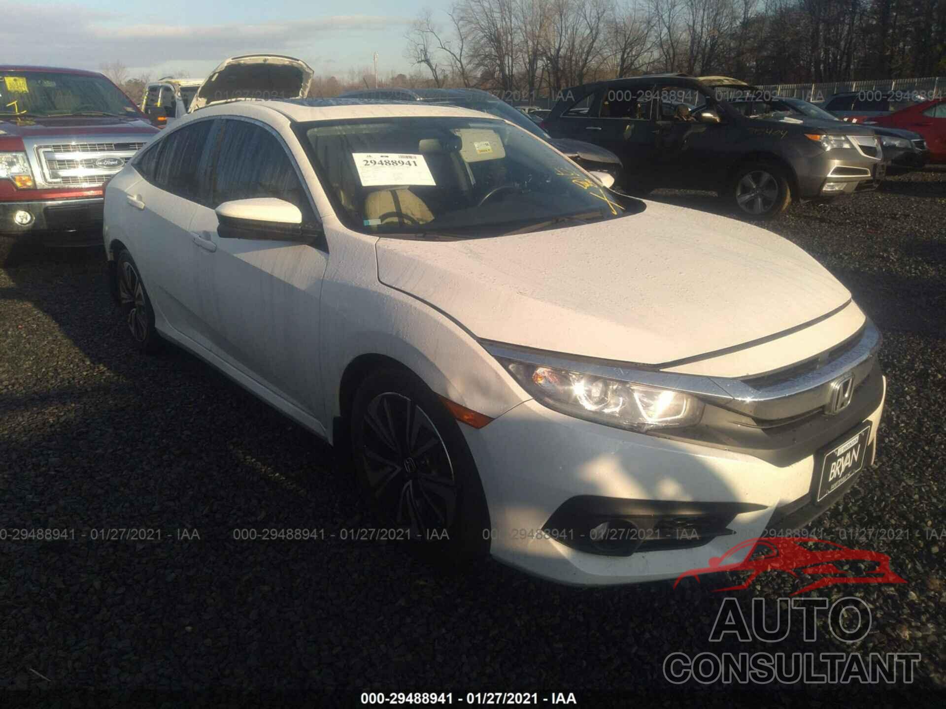 HONDA CIVIC SEDAN 2018 - JHMFC1F72JX026358