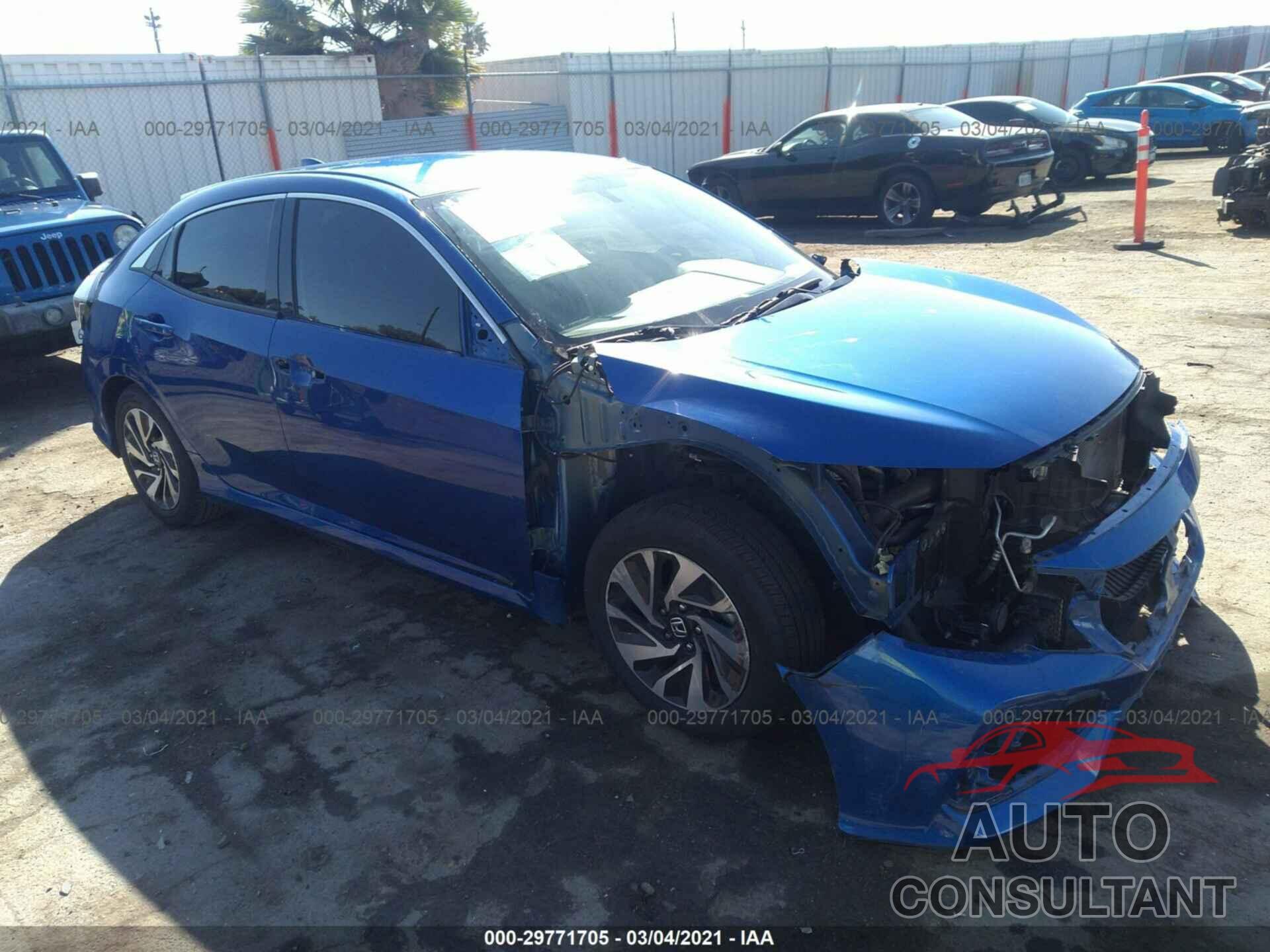 HONDA CIVIC HATCHBACK 2017 - SHHFK7H26HU422045