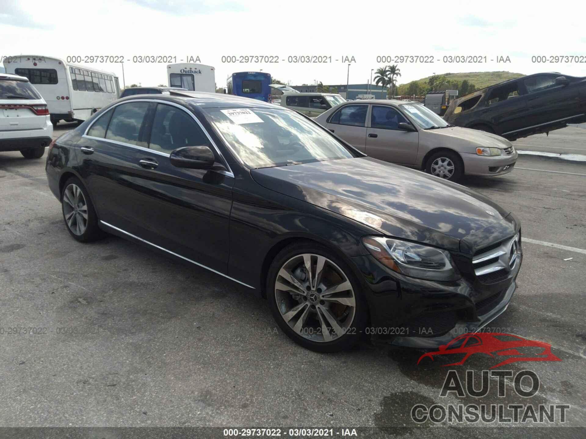 MERCEDES-BENZ C-CLASS 2018 - 55SWF4JB2JU245142