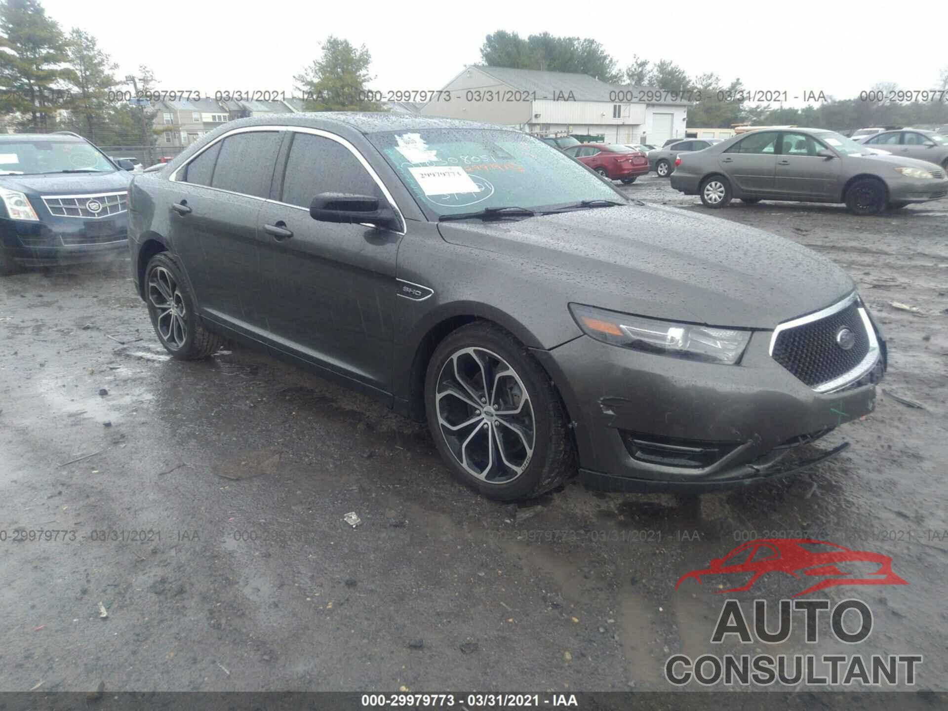 FORD TAURUS 2018 - 1FAHP2KT6JG102676