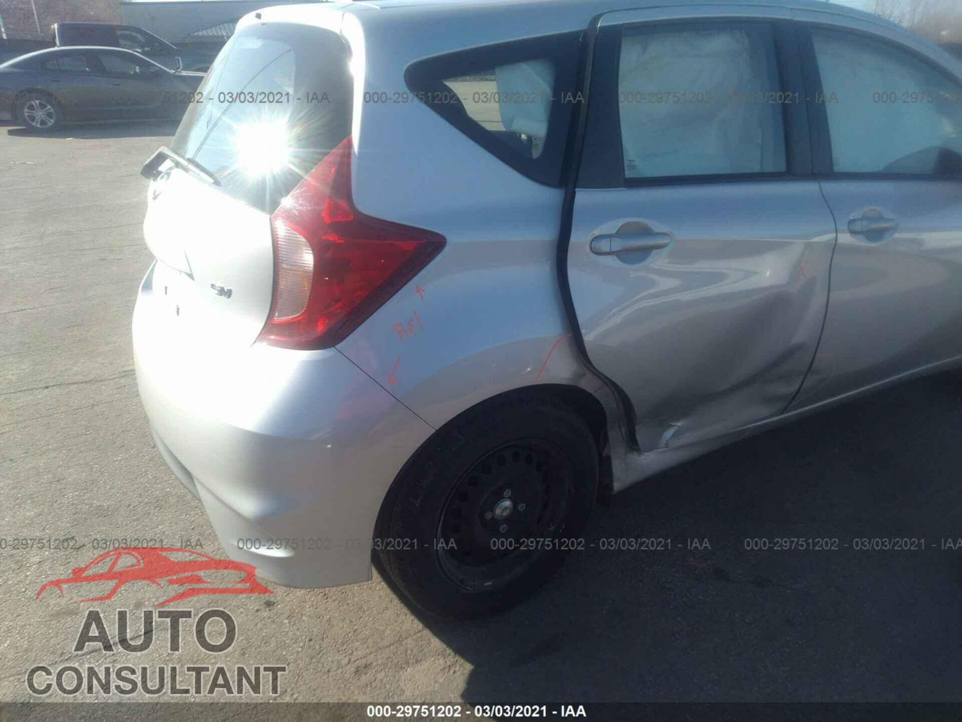 NISSAN VERSA NOTE 2017 - 3N1CE2CP8HL352764