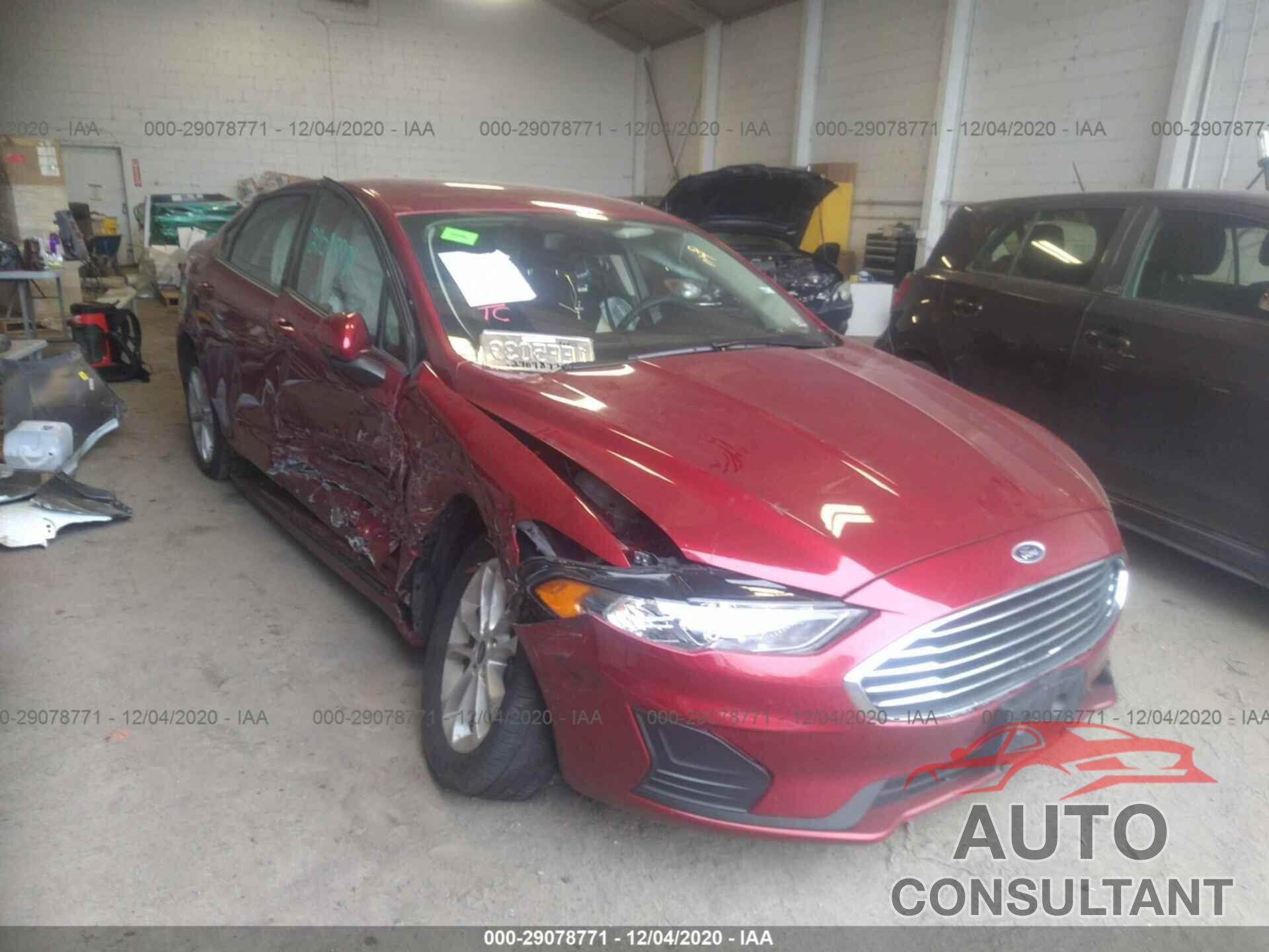 FORD FUSION HYBRID 2019 - 3FA6P0LU6KR221356