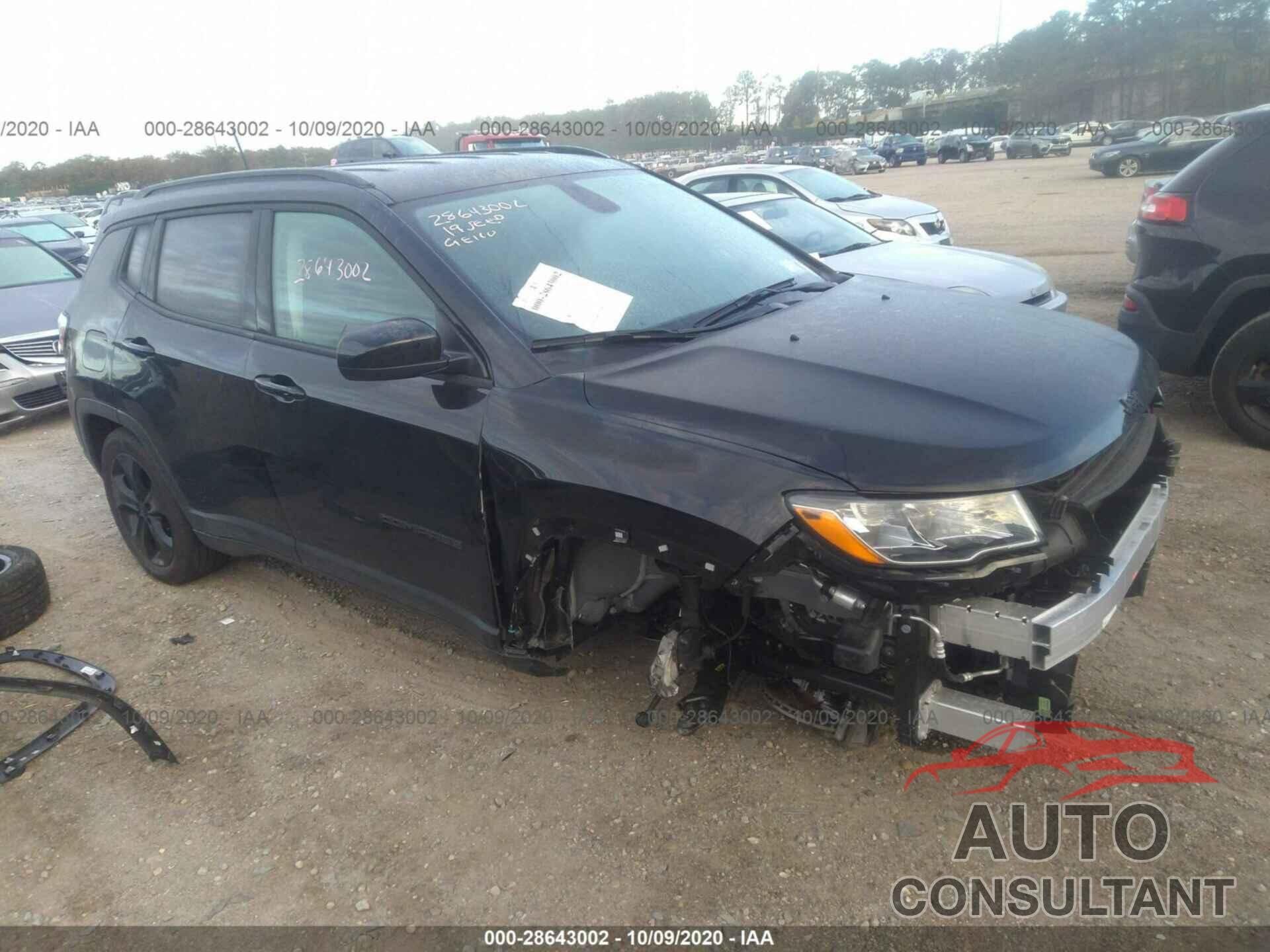 JEEP COMPASS 2019 - 3C4NJDBB0KT826751