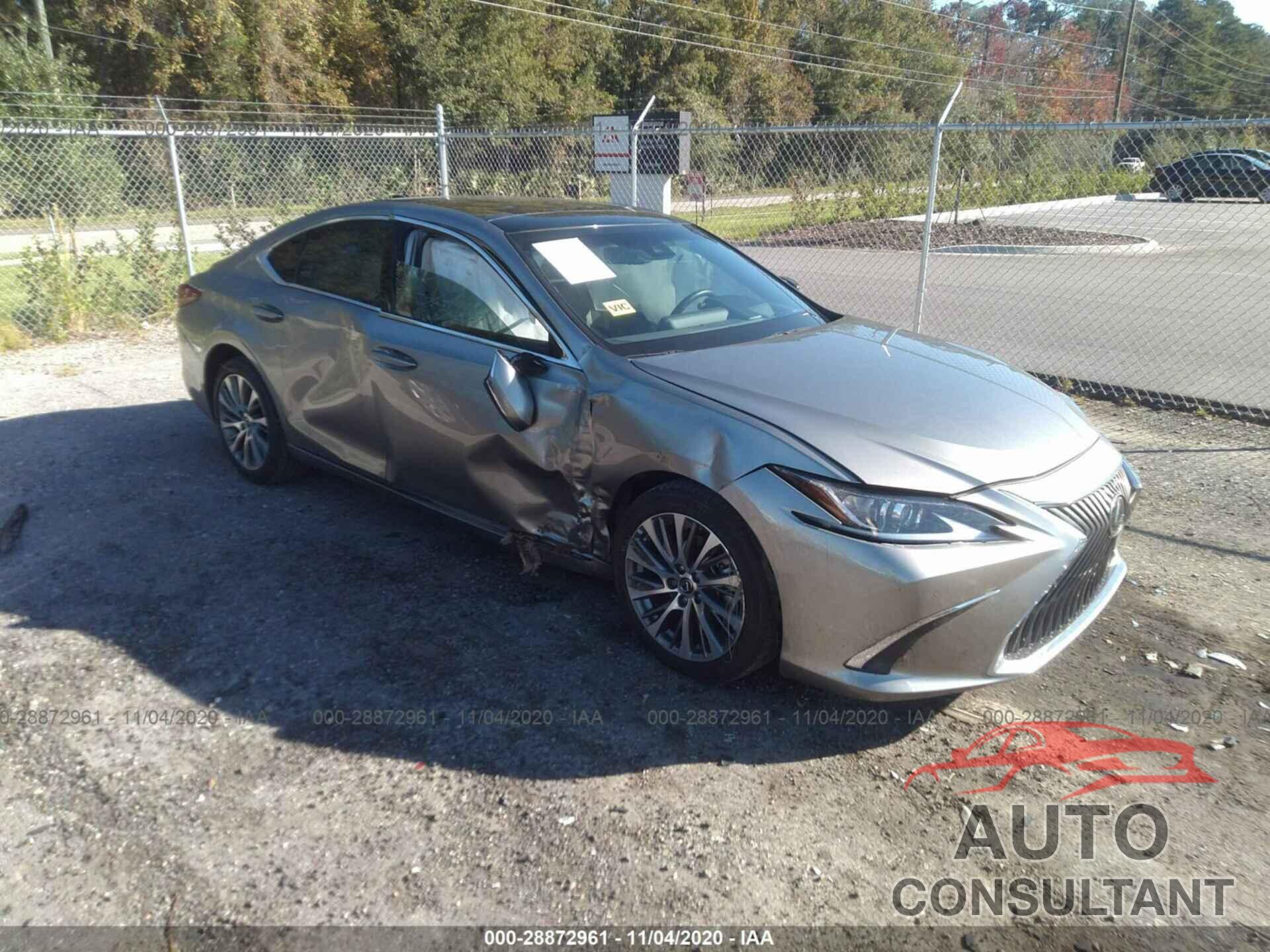 LEXUS ES 2019 - 58ABZ1B14KU030015