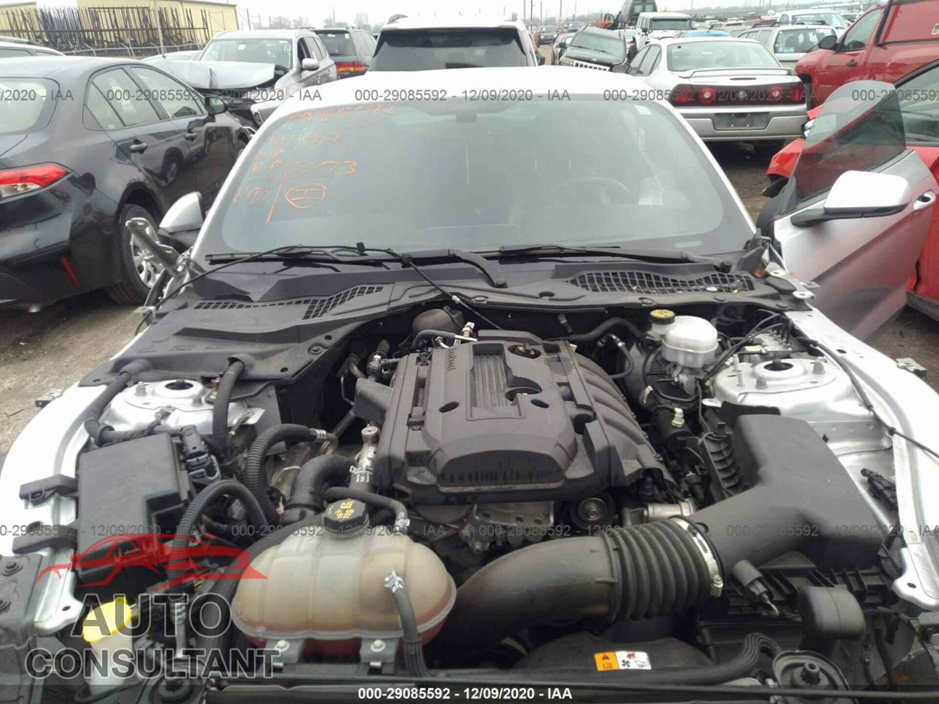 FORD MUSTANG 2018 - 1FA6P8TH3J5115580