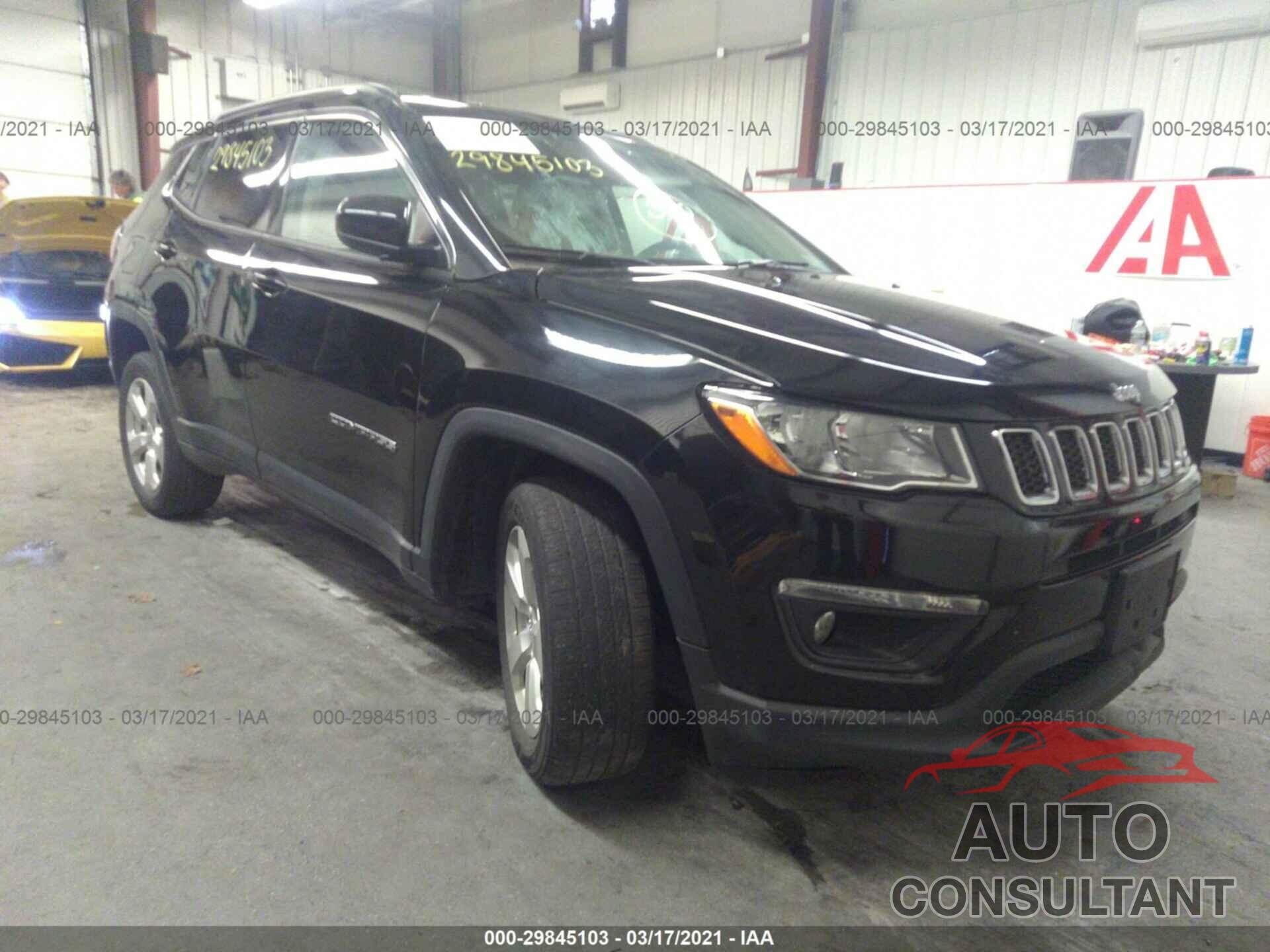 JEEP COMPASS 2018 - 3C4NJDBB4JT270488