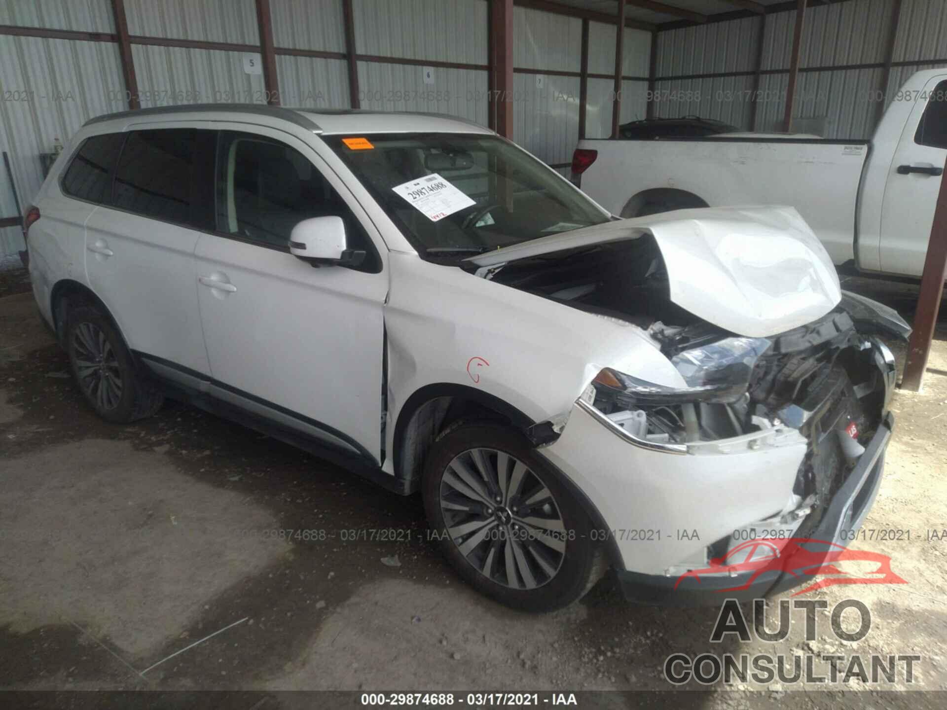 MITSUBISHI OUTLANDER 2019 - JA4AD3A39KZ055221