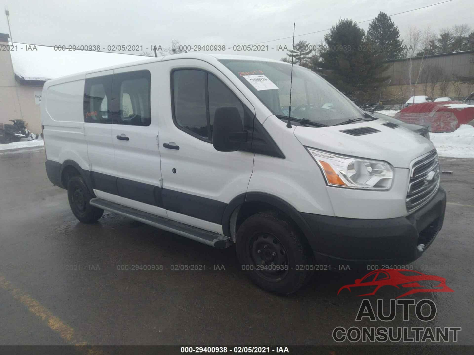 FORD TRANSIT VAN 2019 - 1FTYR1ZM8KKA42606