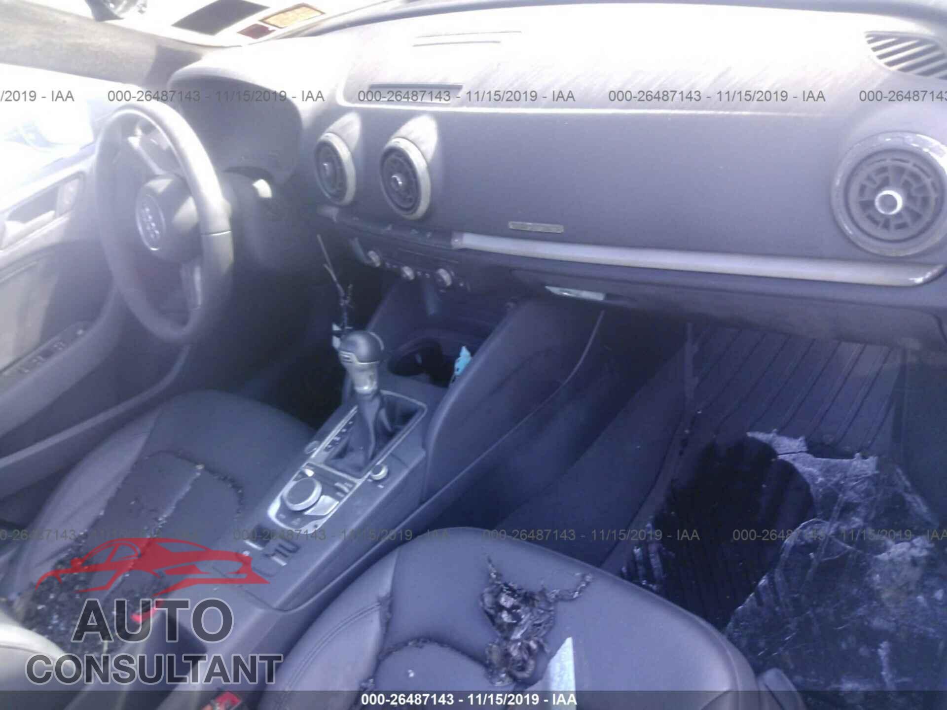 AUDI A3 2017 - WAUB8GFF3H1057348