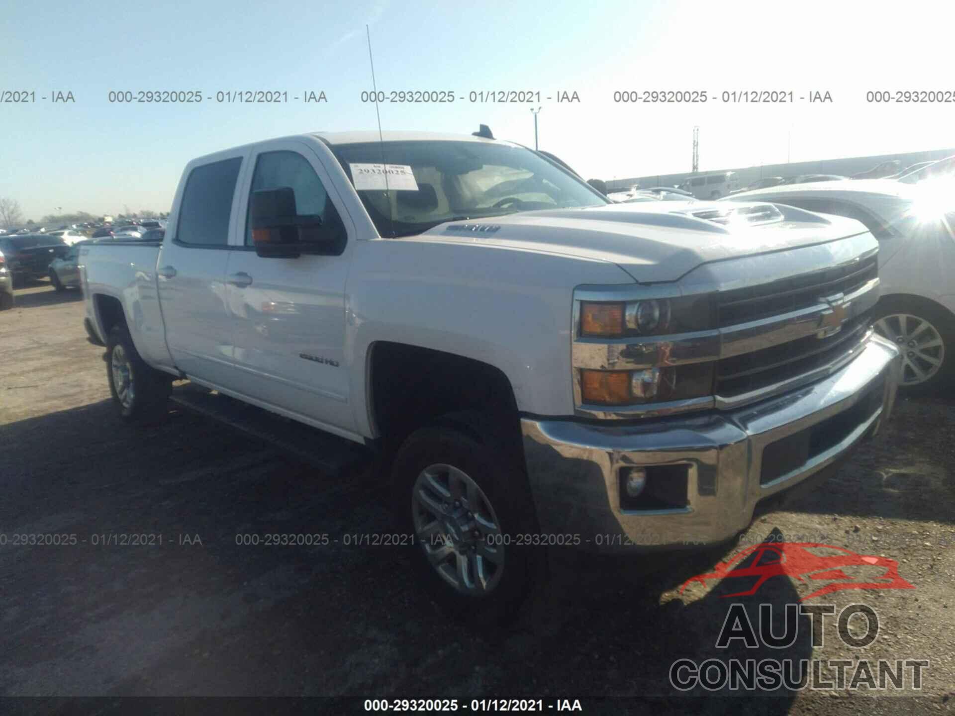 CHEVROLET SILVERADO 2500HD 2018 - 1GC1KVEY2JF227151