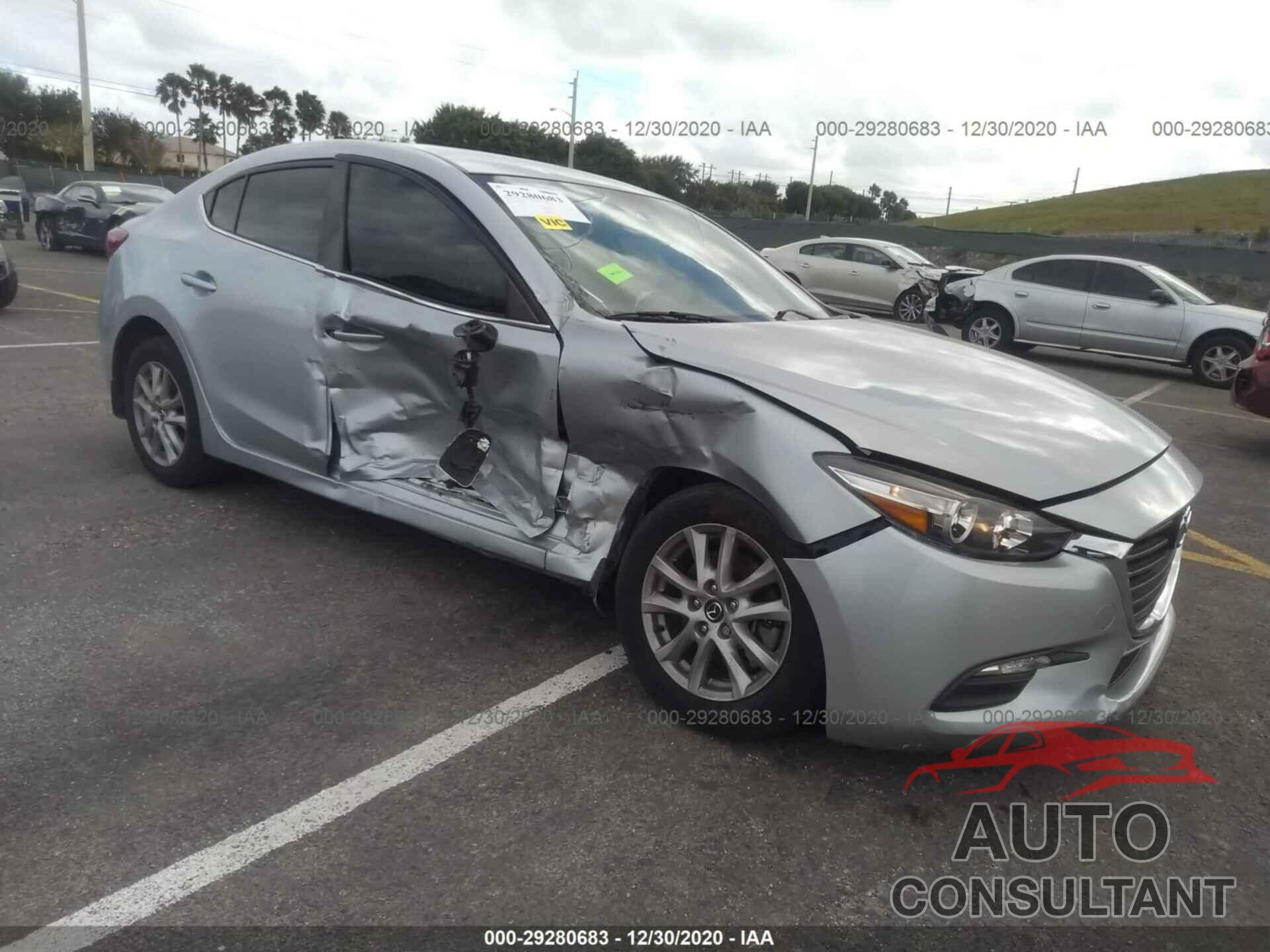 MAZDA MAZDA3 4-DOOR 2017 - 3MZBN1U77HM142312