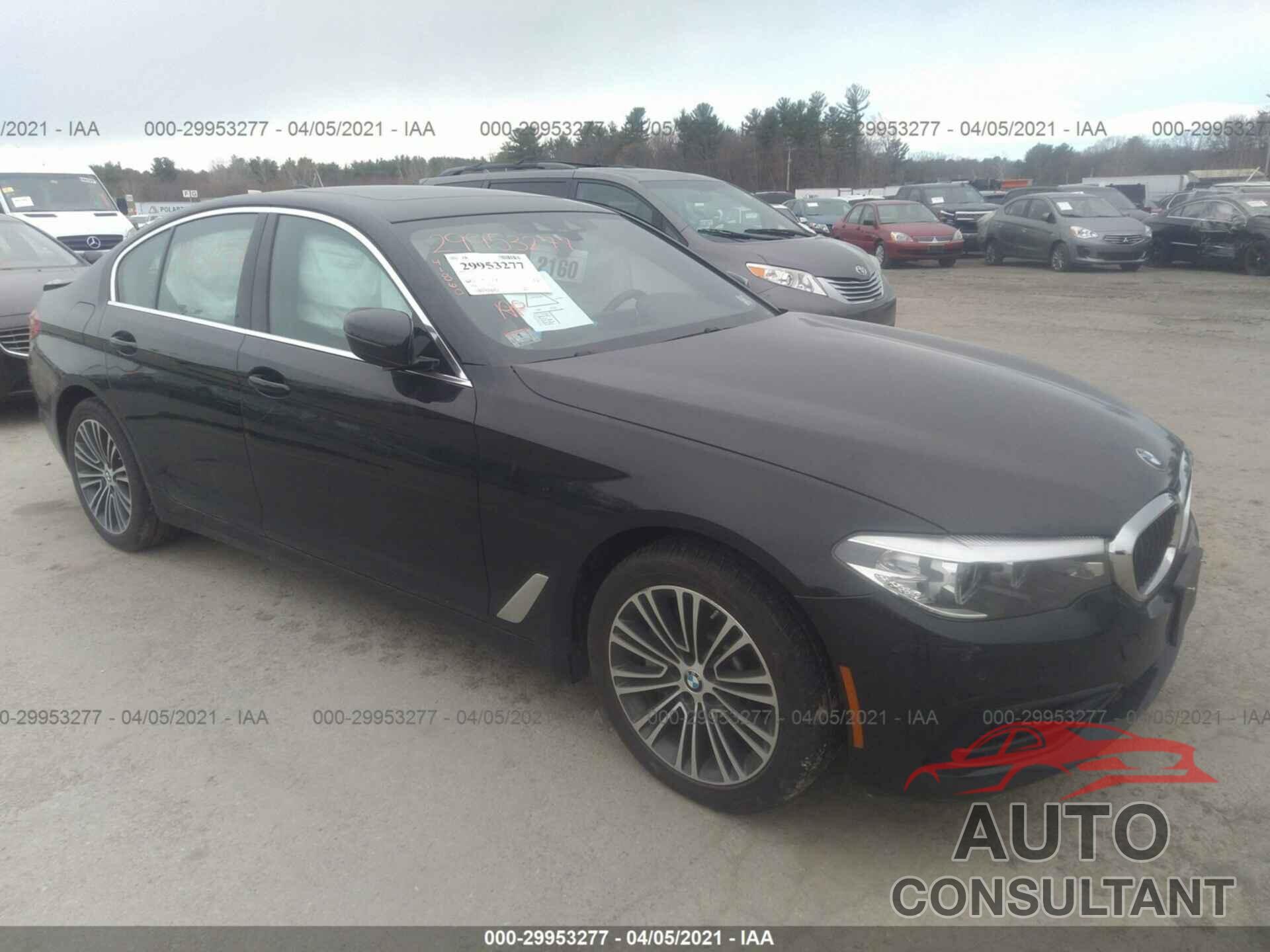 BMW 5 SERIES 2019 - WBAJA7C54KWW18338