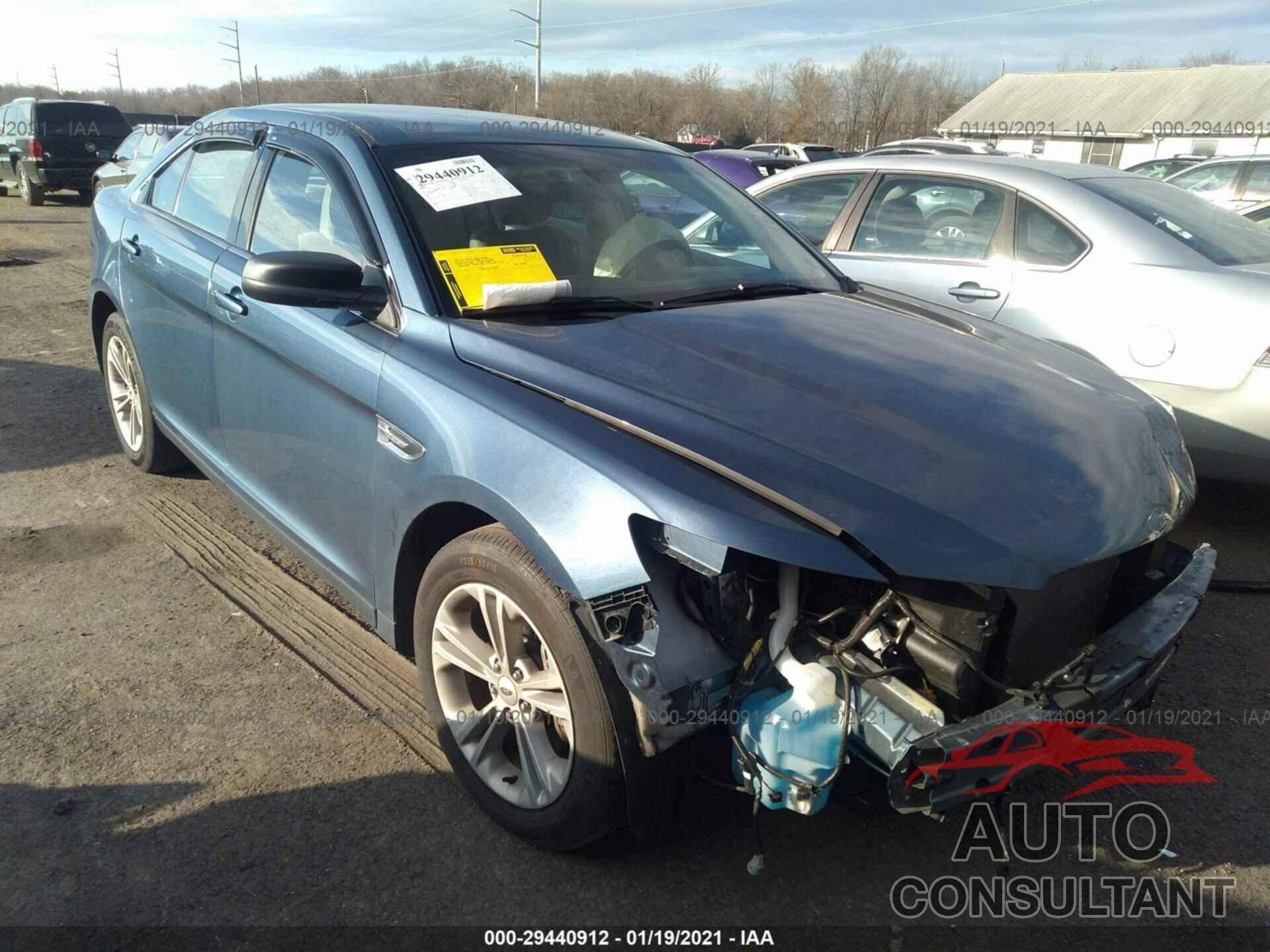 FORD TAURUS 2018 - 1FAHP2D85JG127674