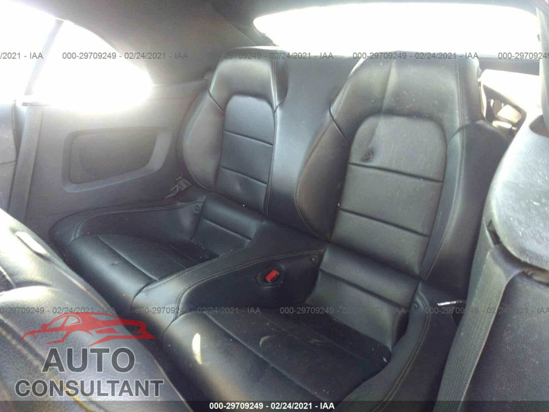 FORD MUSTANG 2017 - 1FATP8UH2H5205069