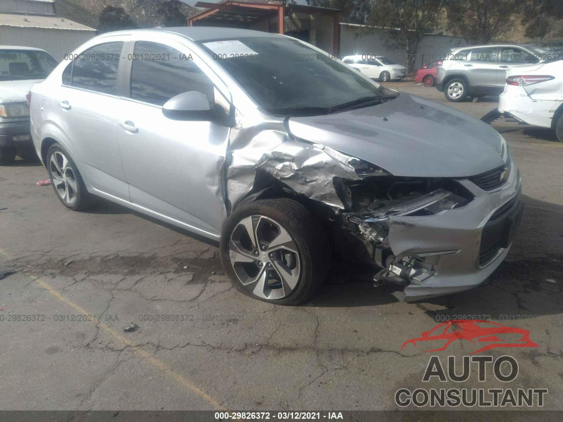 CHEVROLET SONIC 2018 - 1G1JF5SB4J4106226