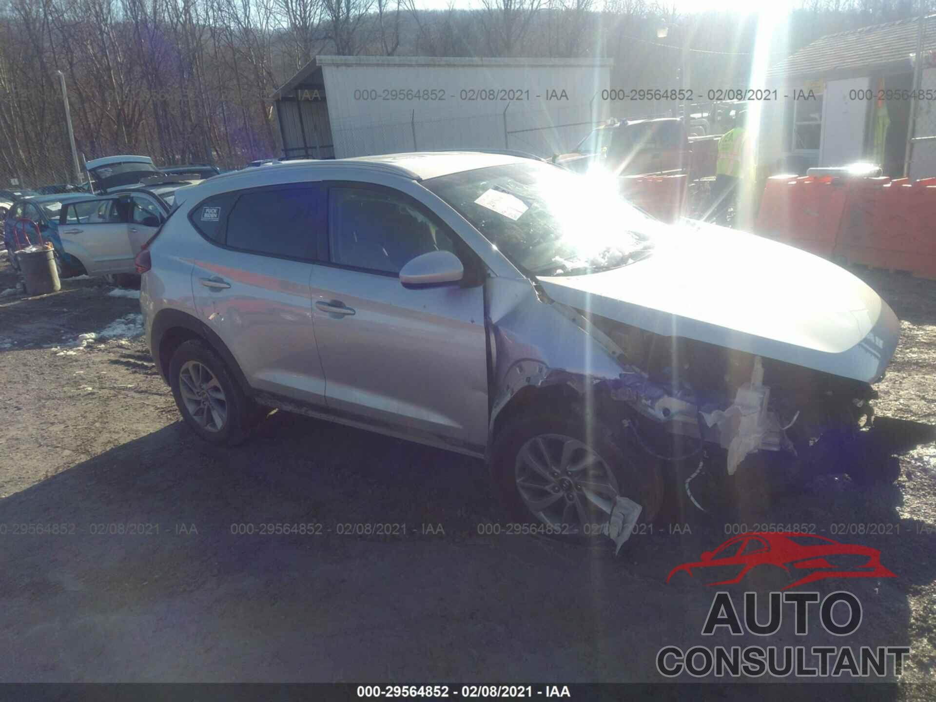 HYUNDAI TUCSON 2018 - KM8J3CA42JU717455