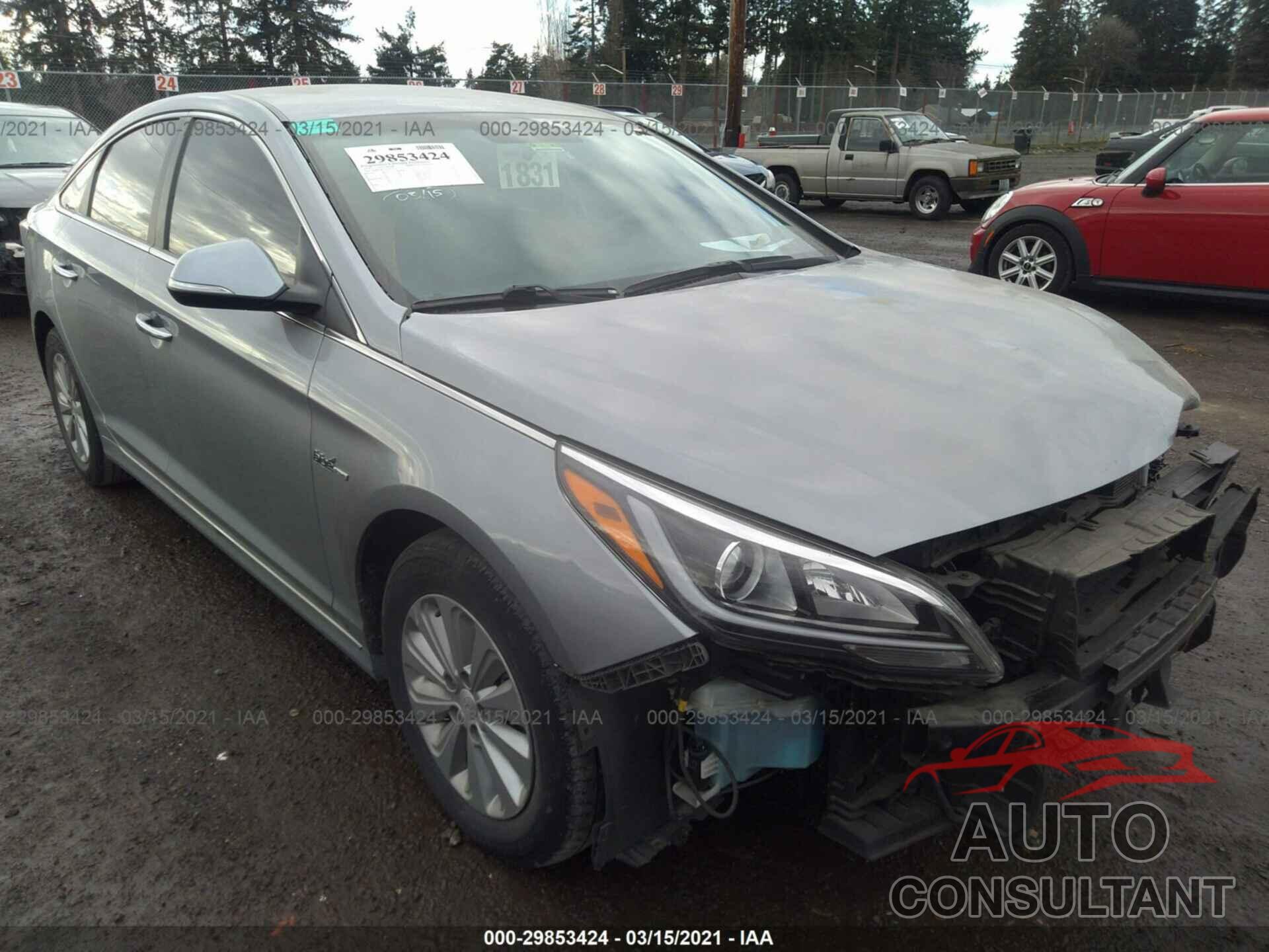 HYUNDAI SONATA HYBRID 2016 - KMHE24L13GA012512