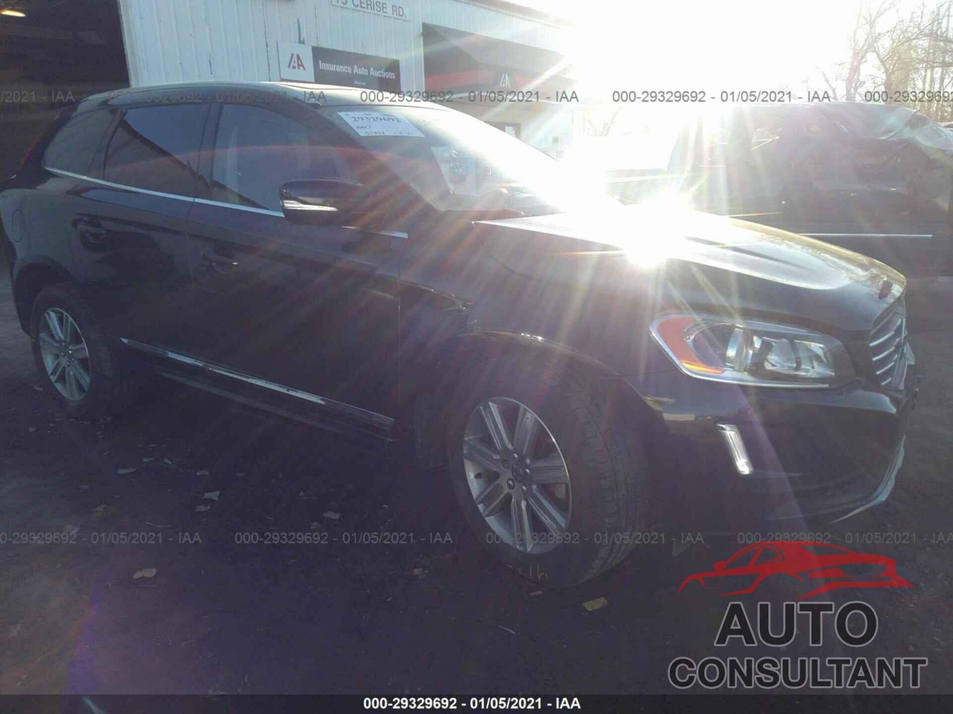 VOLVO XC60 2017 - YV440MDU9H2010237