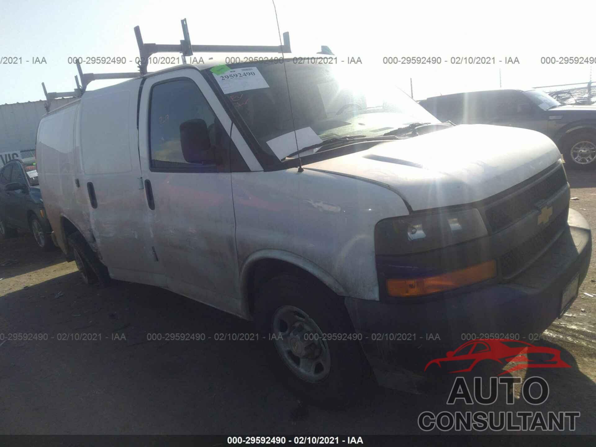 CHEVROLET EXPRESS CARGO VAN 2020 - 1GCWGAFP5L1119984