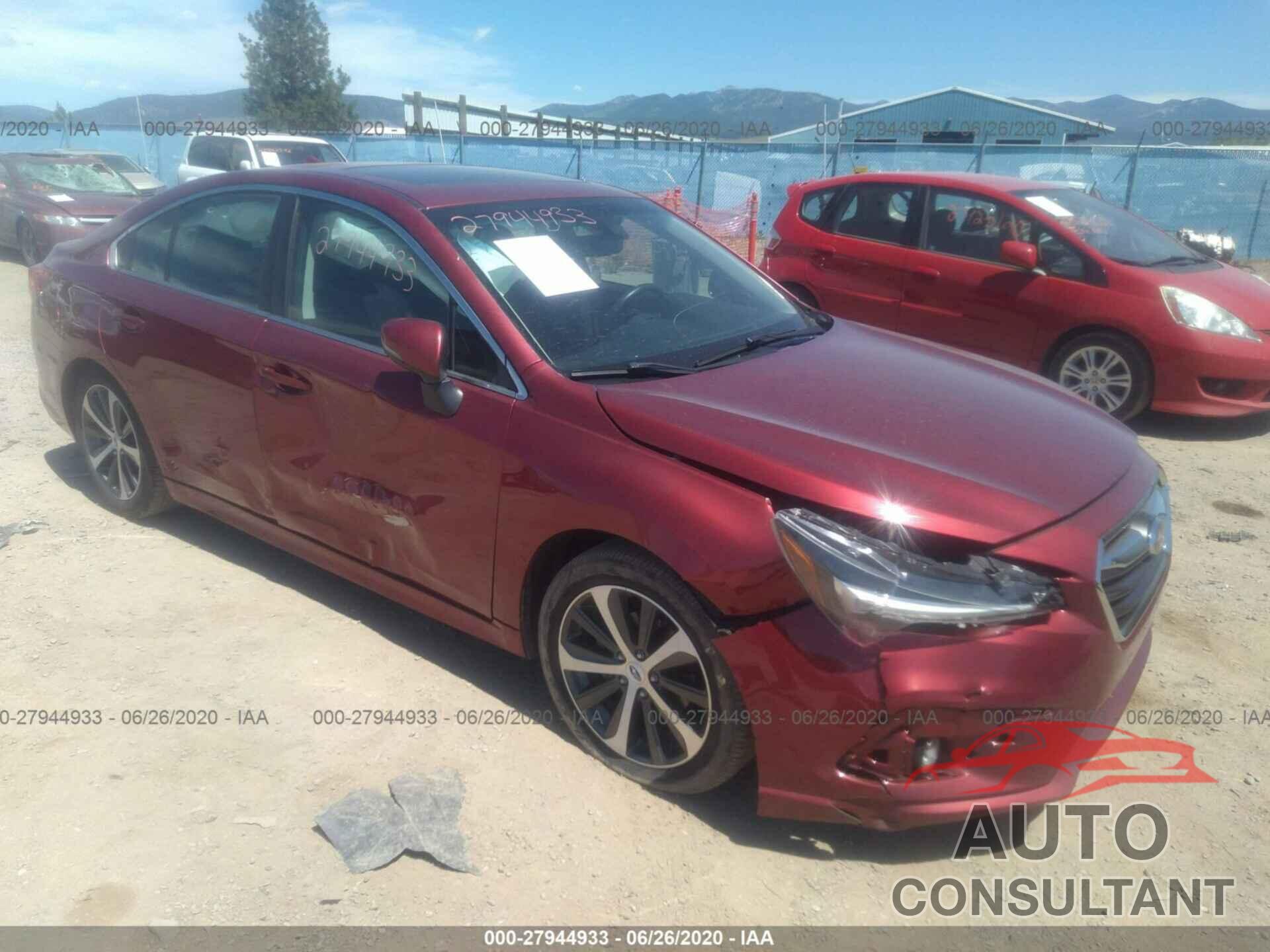 Subaru Legacy 2018 - 4S3BNAN65J3024761