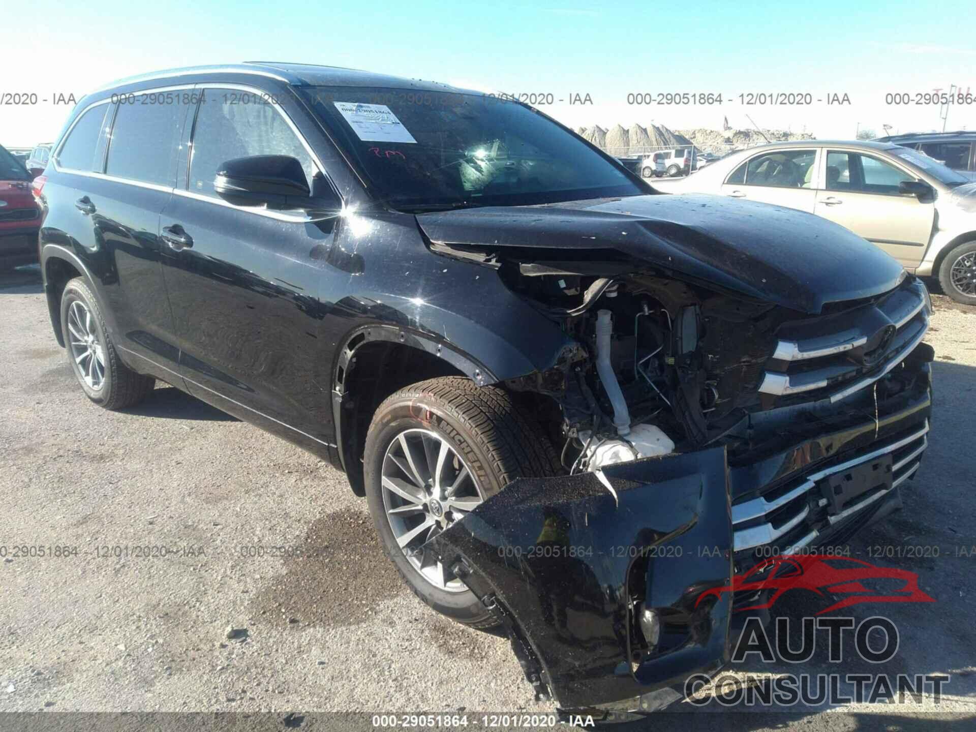 TOYOTA HIGHLANDER 2018 - 5TDKZRFH6JS549619