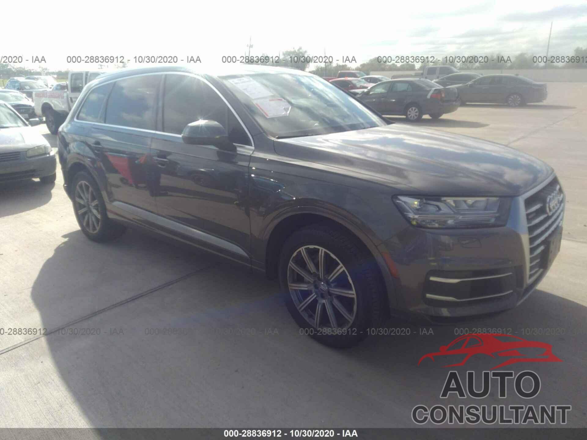 AUDI Q7 2019 - WA1LAAF76KD040884