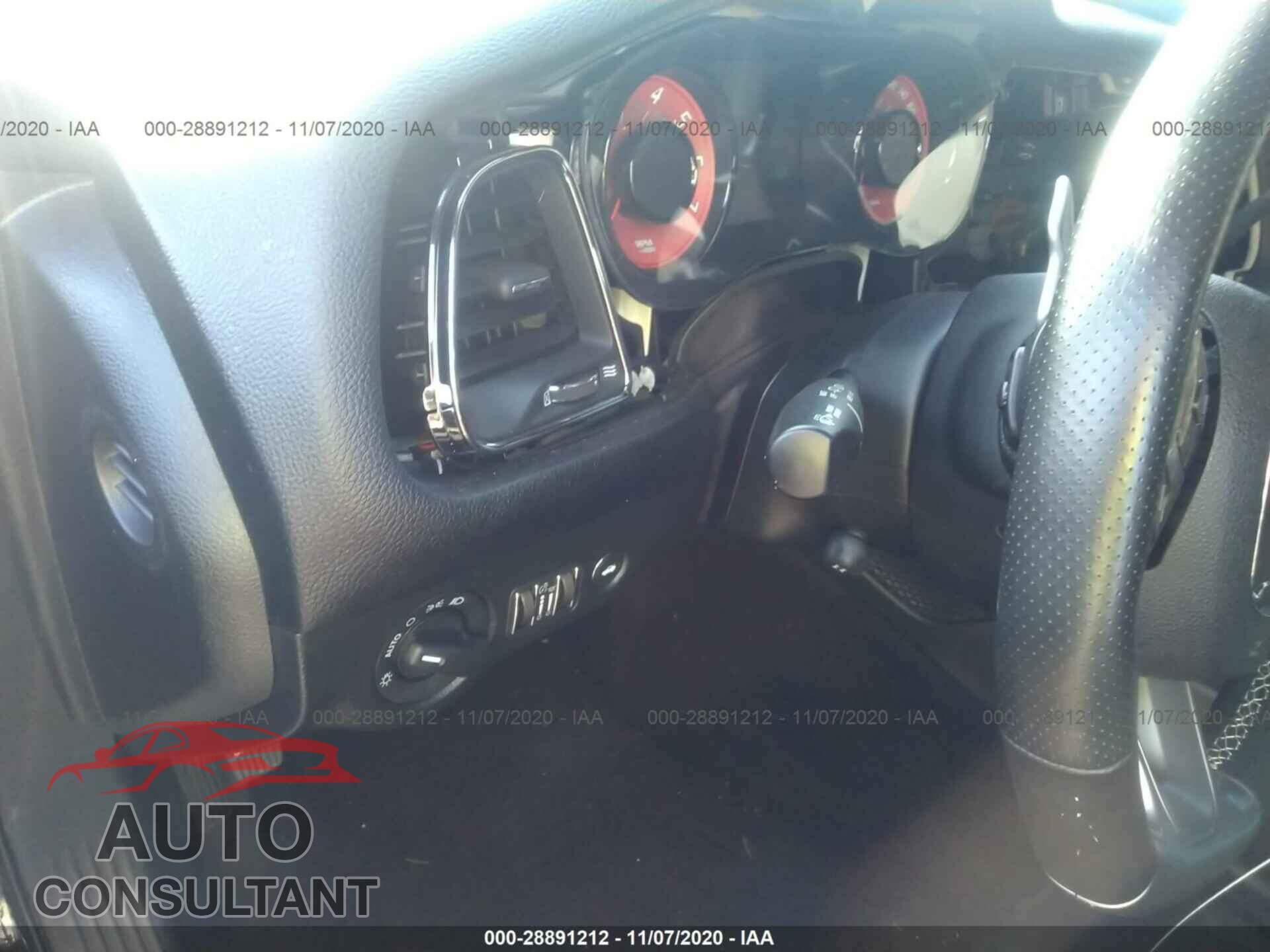 DODGE CHALLENGER 2019 - 2C3CDZL98KH556799