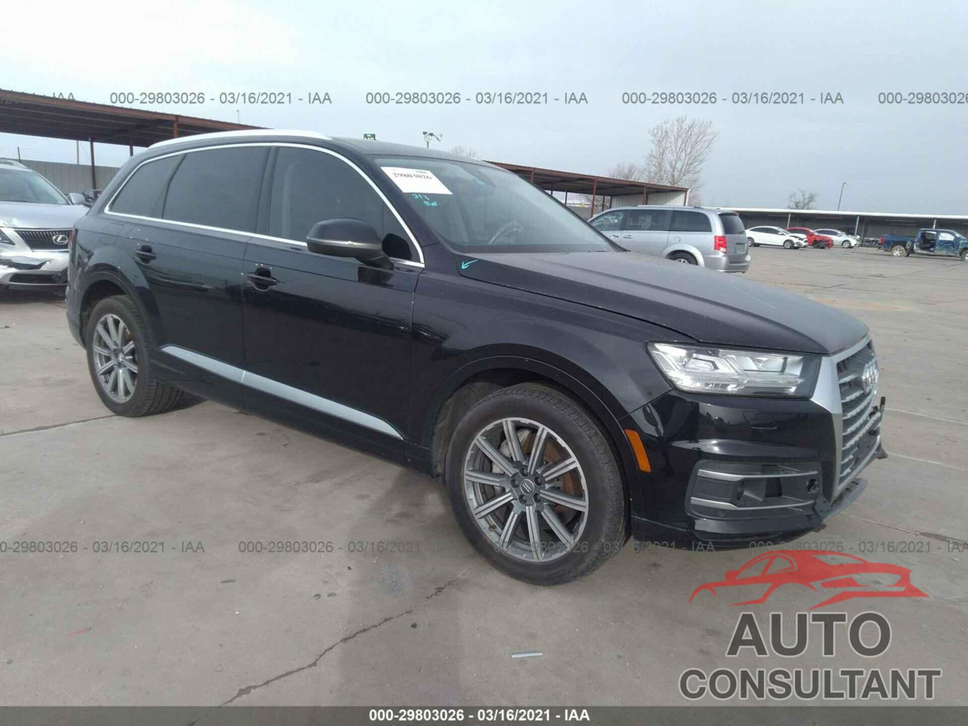 AUDI Q7 2018 - WA1VAAF70JD027314