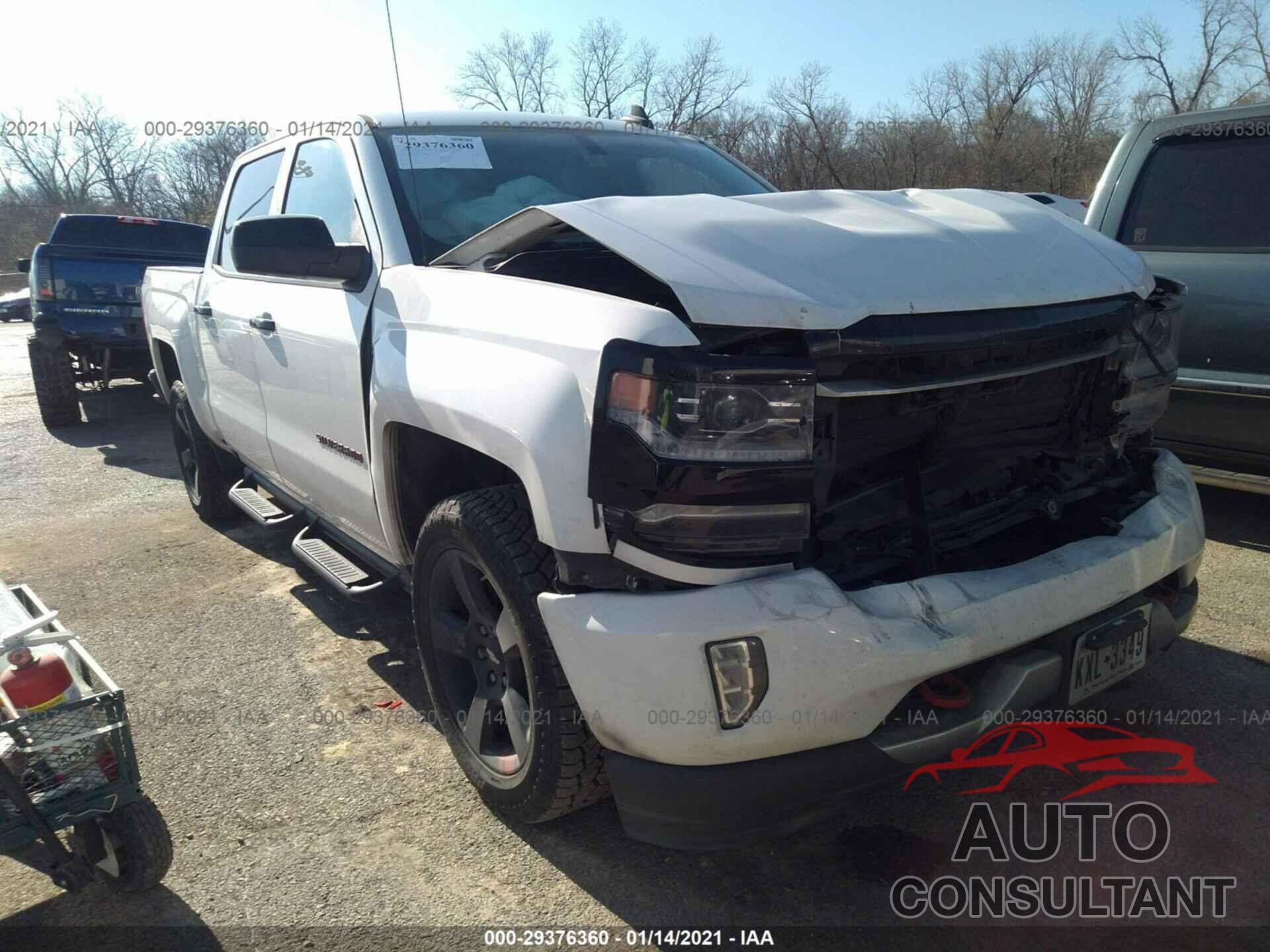 CHEVROLET SILVERADO 1500 2018 - 3GCUKSEC9JG393102