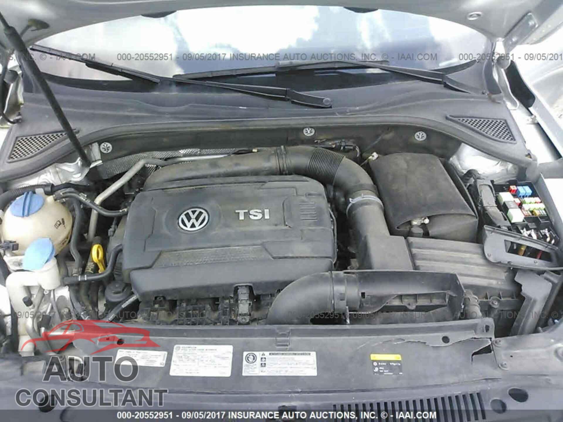 Volkswagen Passat 2015 - 1VWAT7A37FC049357