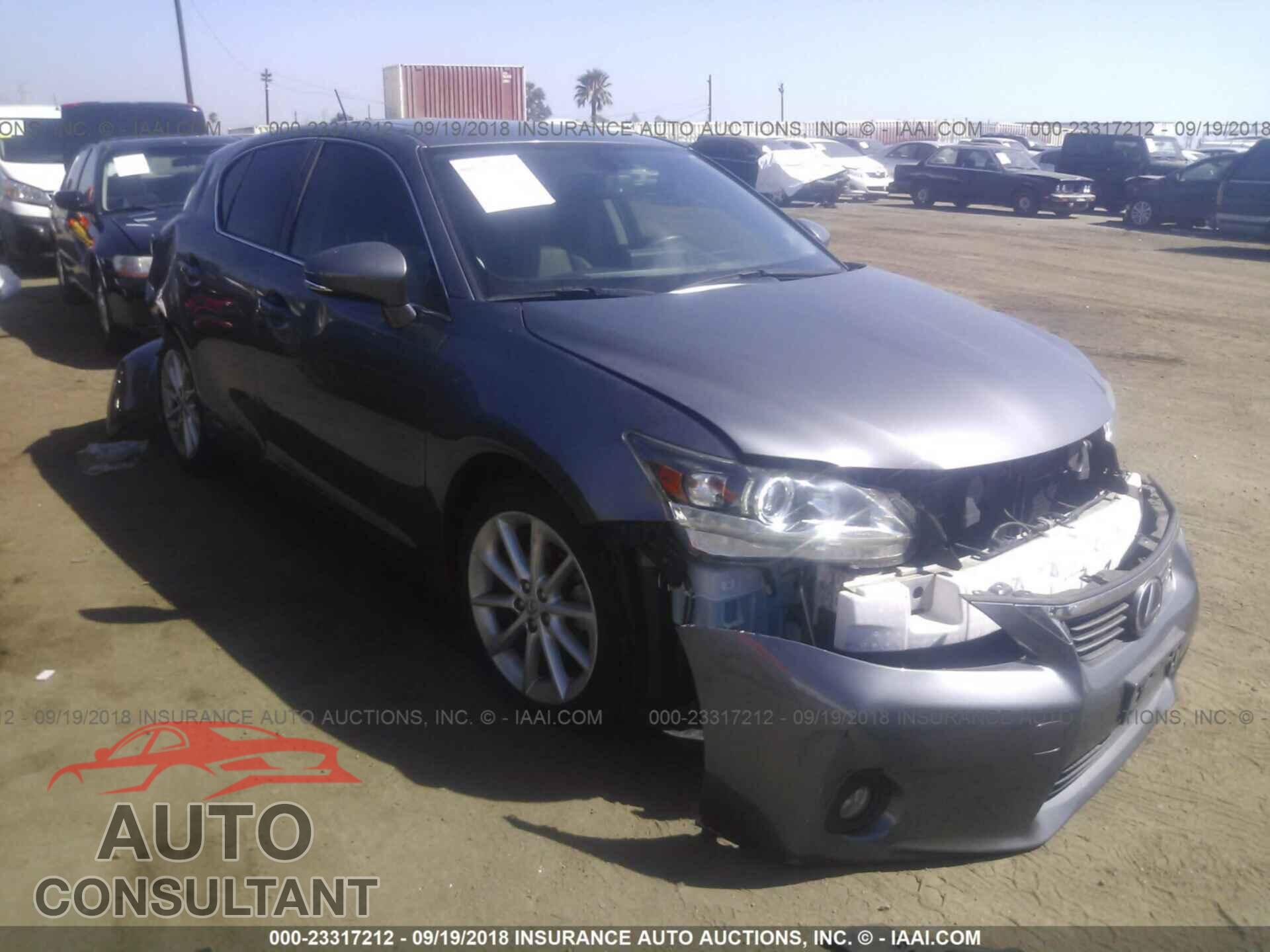 Lexus Ct 2013 - JTHKD5BH8D2144434