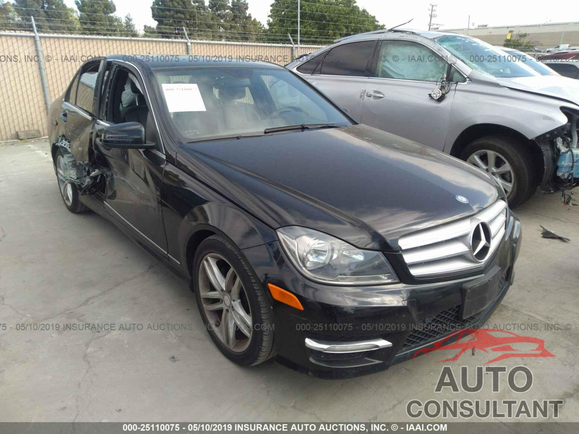 MERCEDES-BENZ C 2013 - WDDGF4HB4DA757029