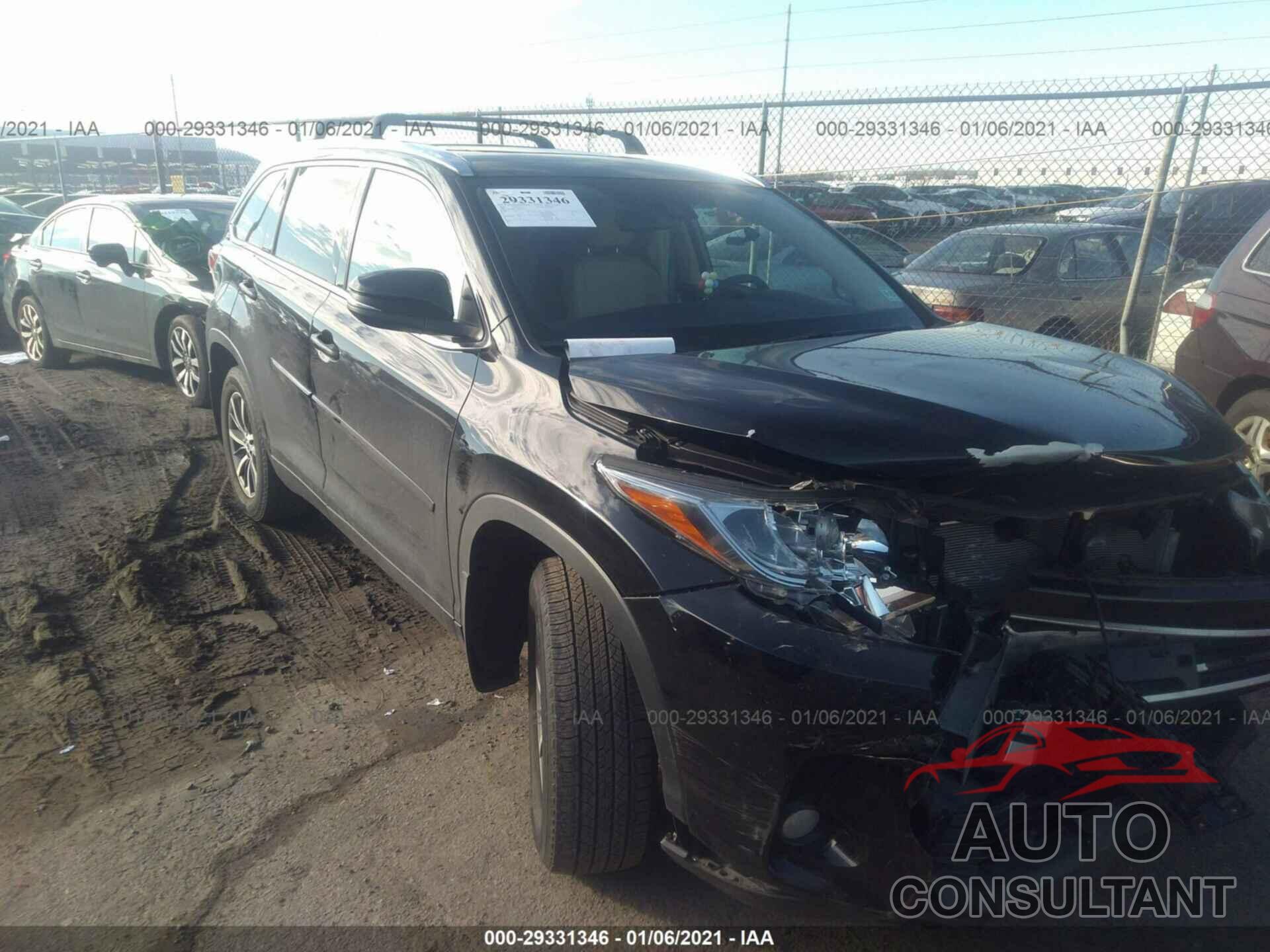 TOYOTA HIGHLANDER 2018 - 5TDJZRFH7JS824118